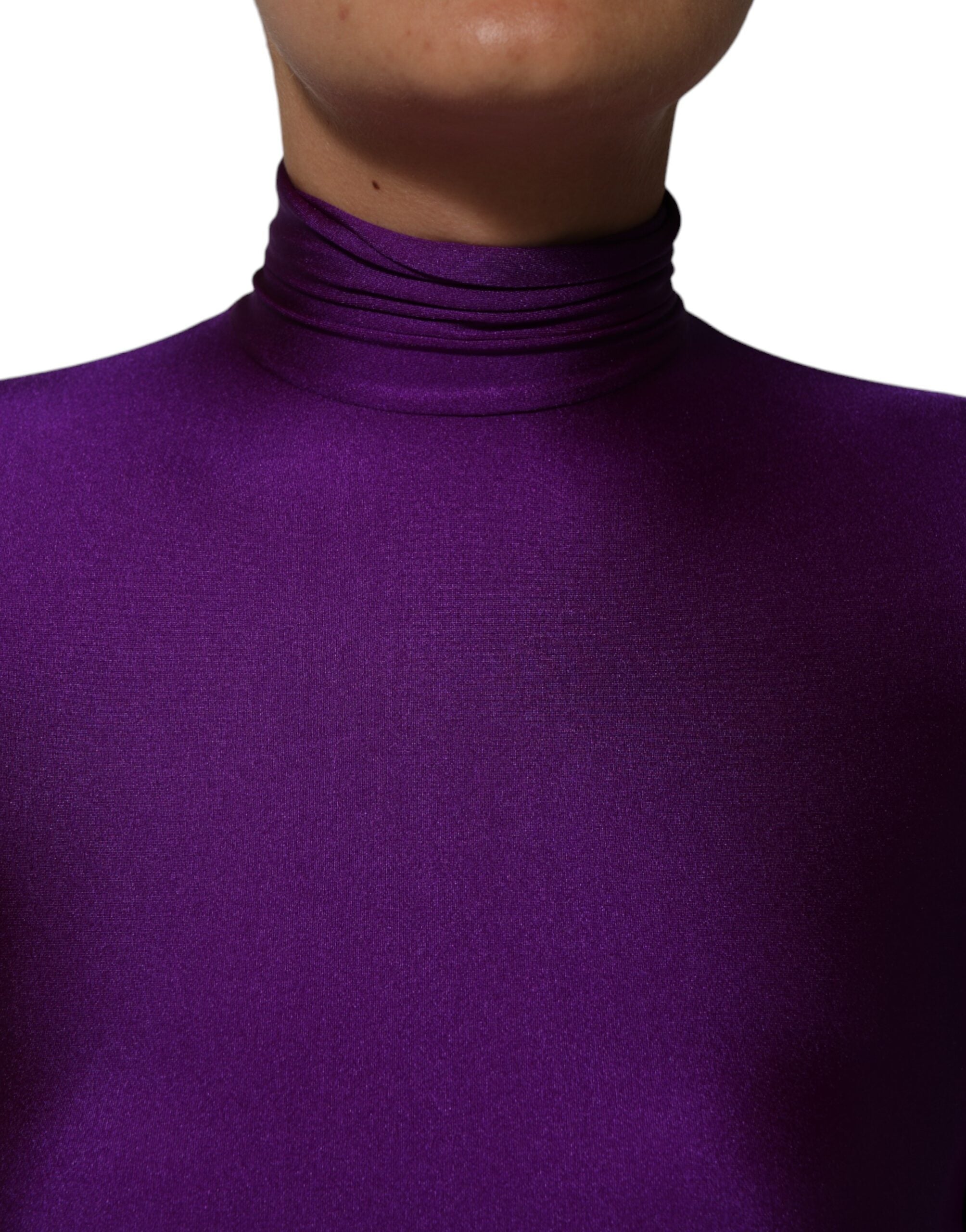 Combinaison moulante en nylon violet Dolce & Gabbana avec col roulé, ajustée et élégante pour femme.