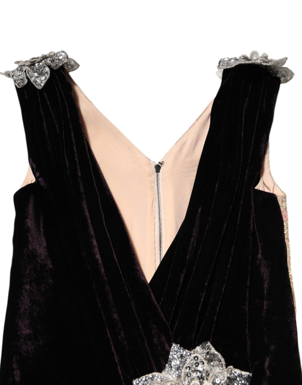 Robe trapèze noire en velours avec embellissements floraux de Dolce & Gabbana, élégante et sophistiquée.
