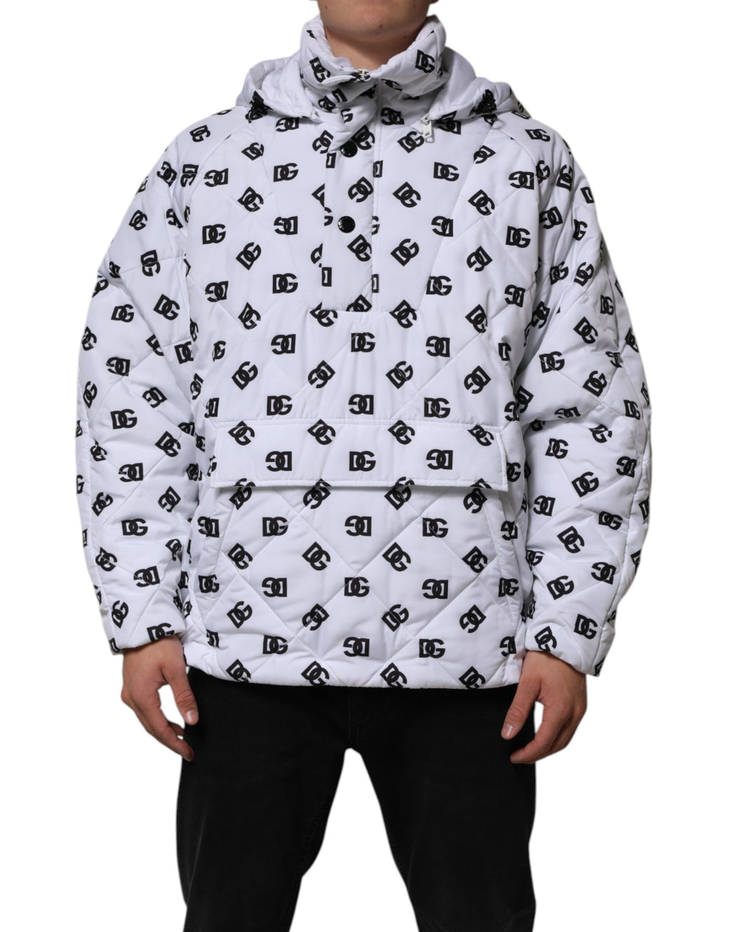 Veste matelassée blanche avec capuche Dolce & Gabbana DG Monogram, design élégant et tissu chaud.