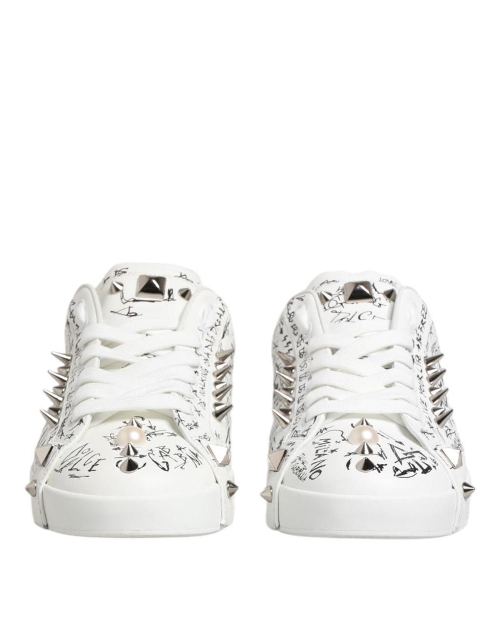 Chaussures sneakers pour hommes Dolce & Gabbana Portofino blanches à clous, vue de face avec détails de design élégants.