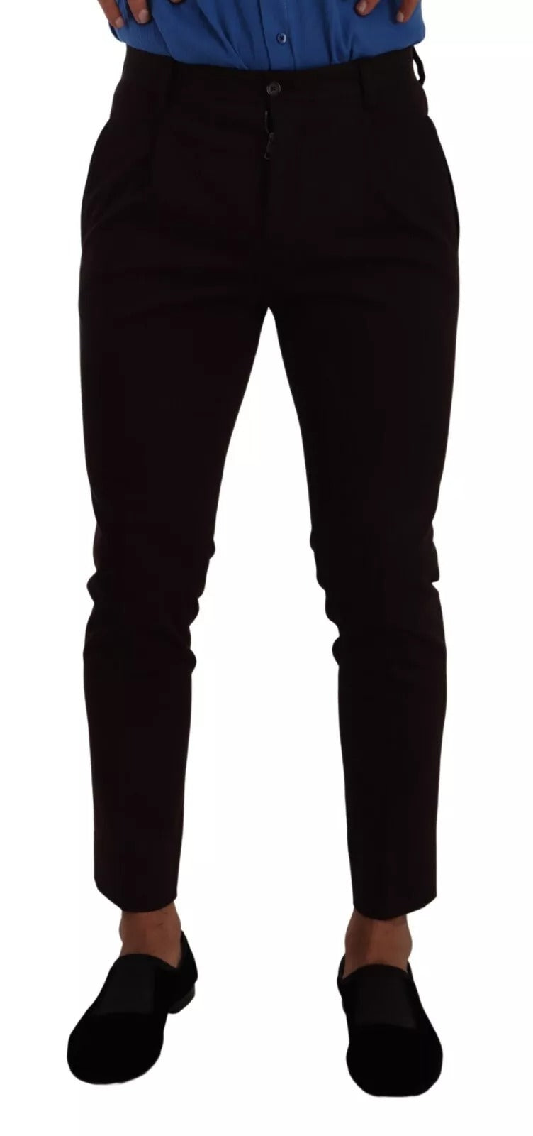 Pantalon skinny en coton stretch bordeaux de Dolce & Gabbana, coupe ajustée et élégante, visible en détail dans l'image.