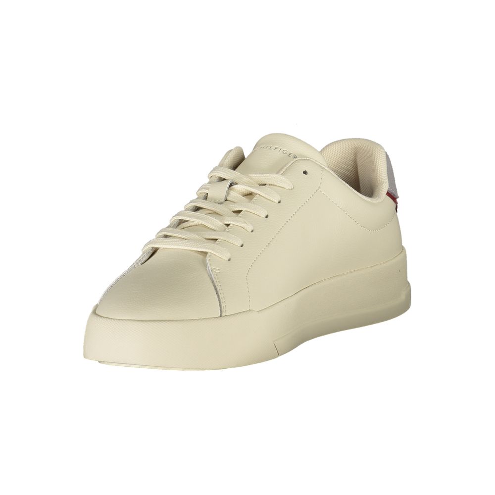 Sneakers pour hommes Tommy Hilfiger beige en polyuréthane, mode décontractée et style sportif élégant.