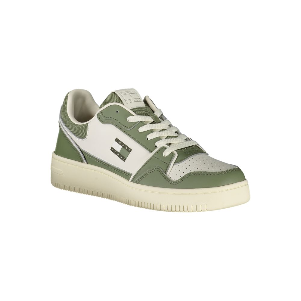 Sneakers pour homme Tommy Hilfiger en polyuréthane vert, style décontracté et moderne, vue de face.
