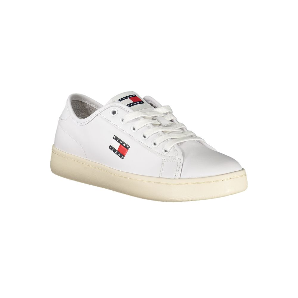 Sneakers pour femmes Tommy Hilfiger Bianco en polyuréthane, blanc, avec semelle blanche et design moderne visible sur l'image.