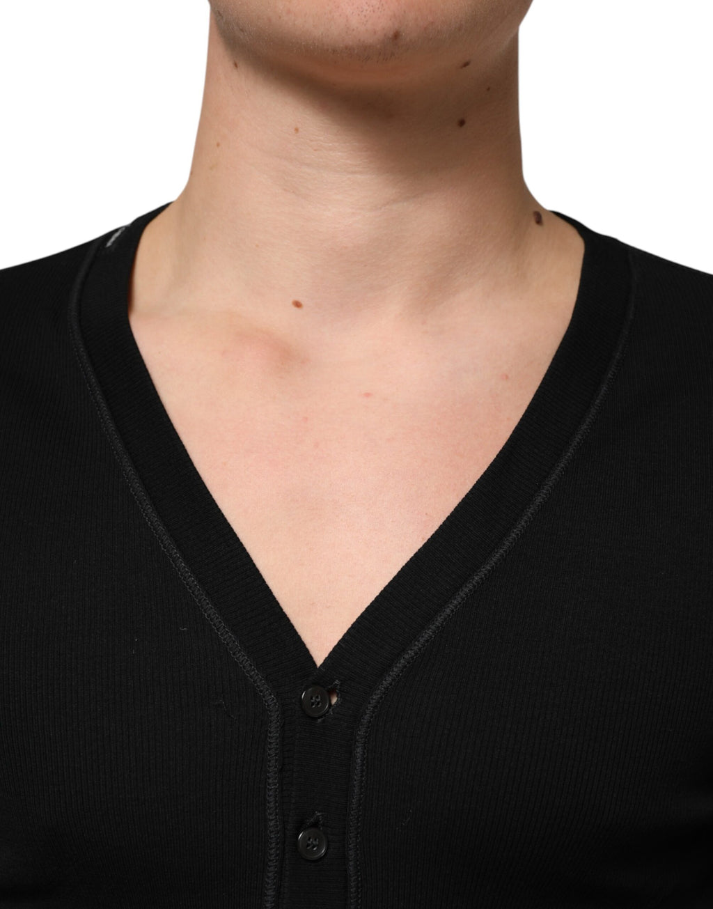 Pull pour homme Dolce & Gabbana en coton noir avec boutons, cardigan élégant et confortable, vue de face.