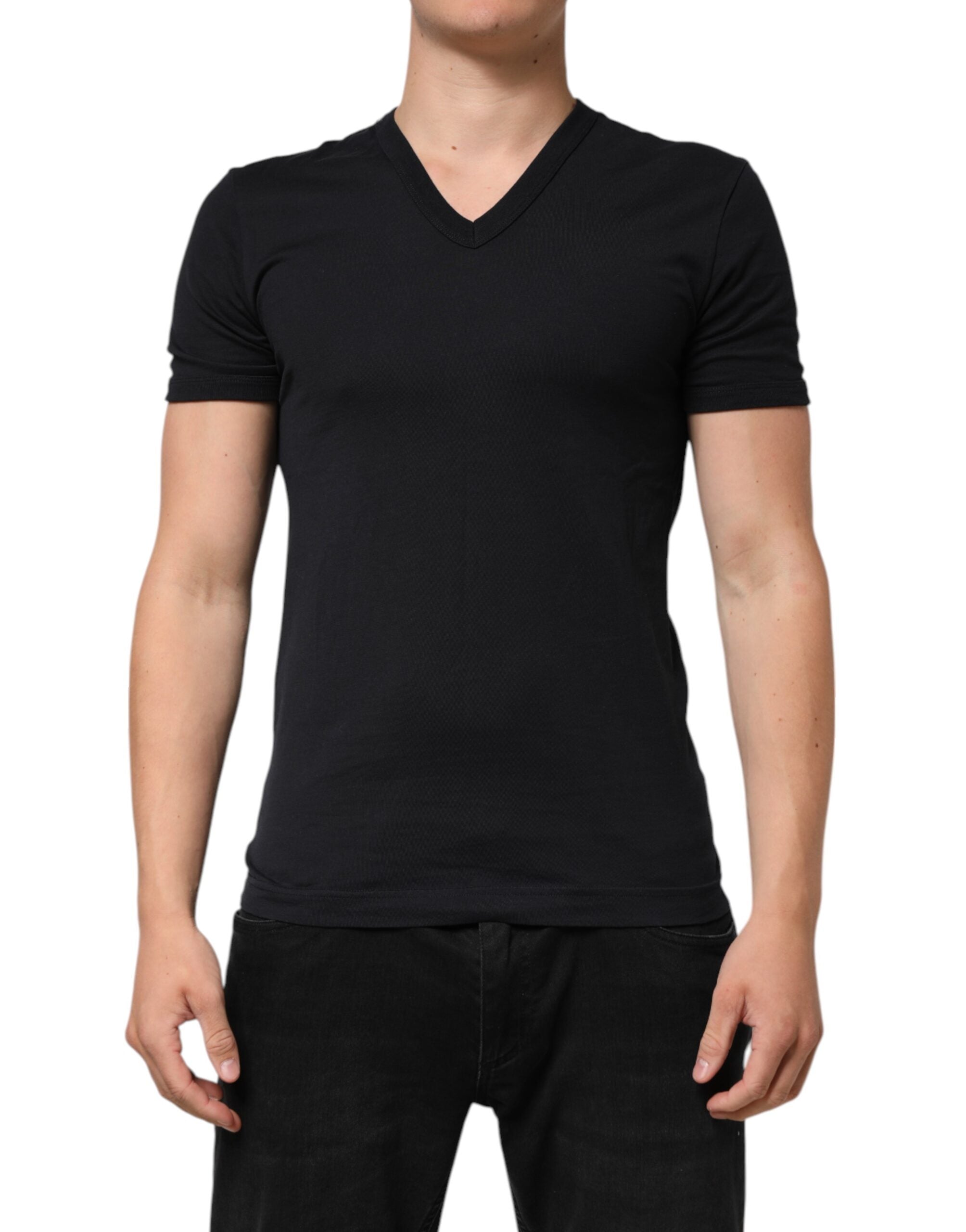 Chemise homme Dolce & Gabbana en coton noir à col en V, style simple et élégant, vue de face.