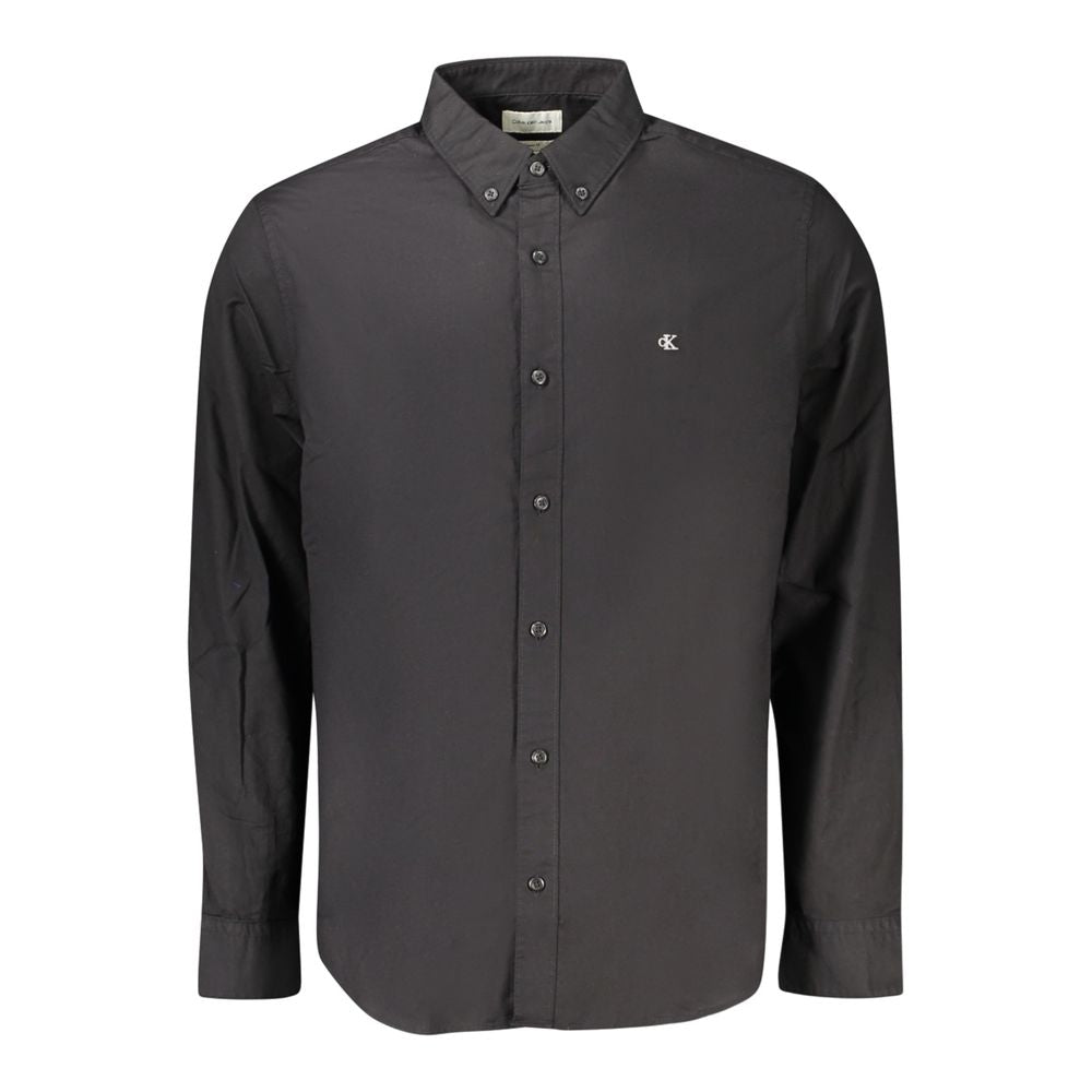 Chemise pour homme Calvin Klein en coton noir, col classique et manches longues, vue de face.