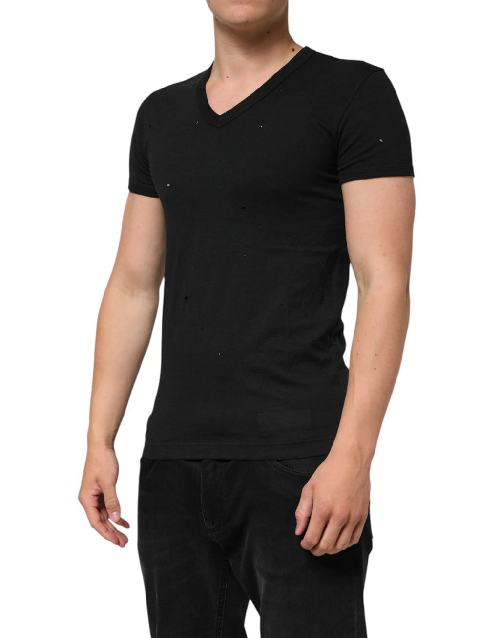 T-shirt homme Dolce & Gabbana en coton noir avec logo déchiré et col en V, style décontracté et tendance.