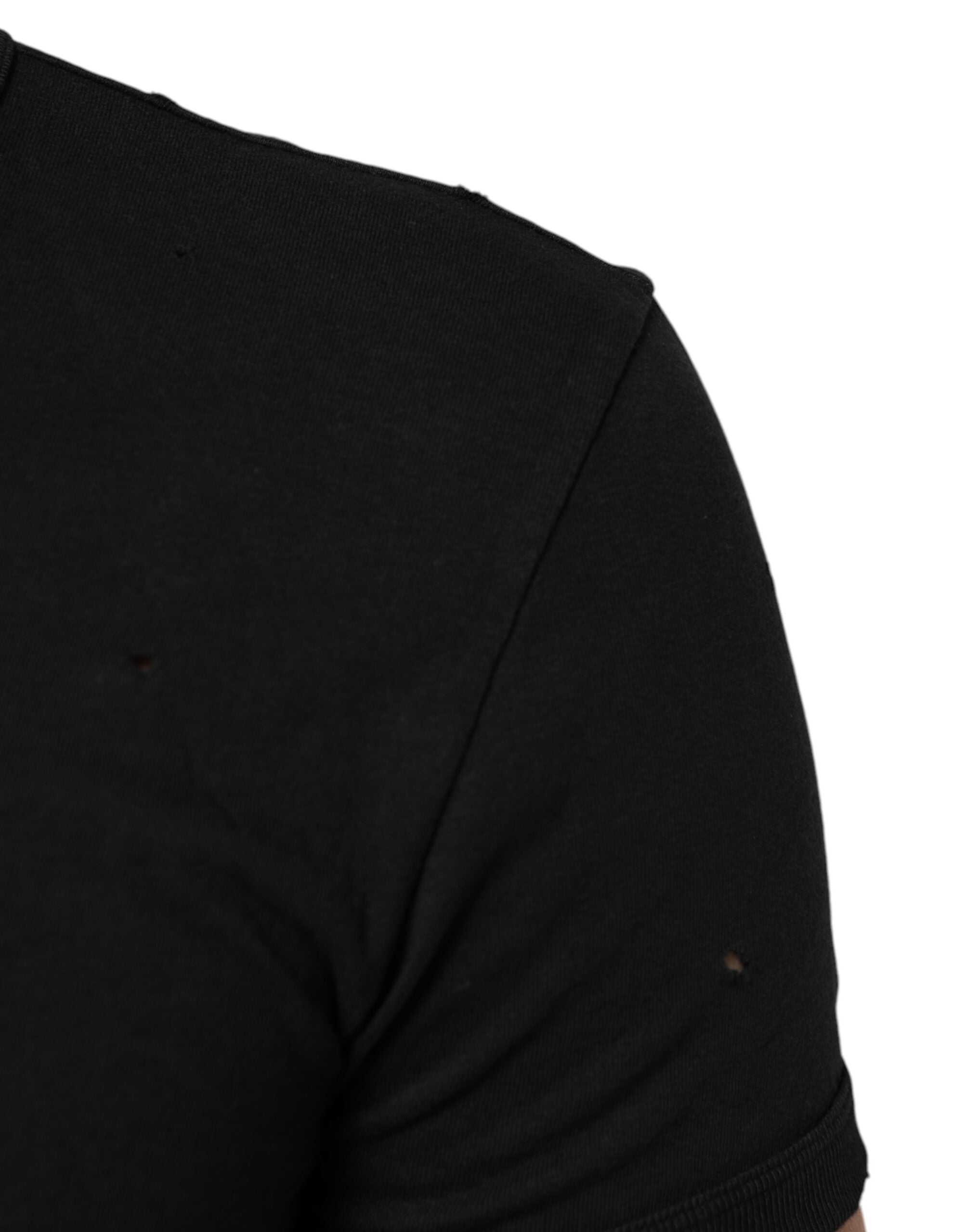 T-shirt homme Dolce & Gabbana en coton noir avec logo déchiré, col en V et style décontracté.