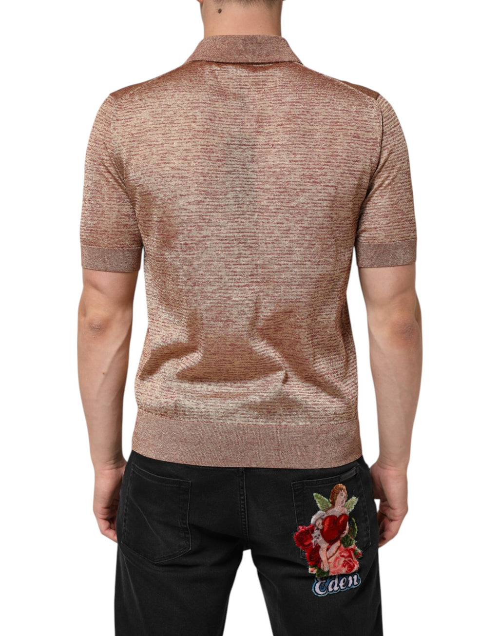 Polo à manches courtes en soie marron texturée de Dolce & Gabbana, style élégant et sophistiqué.