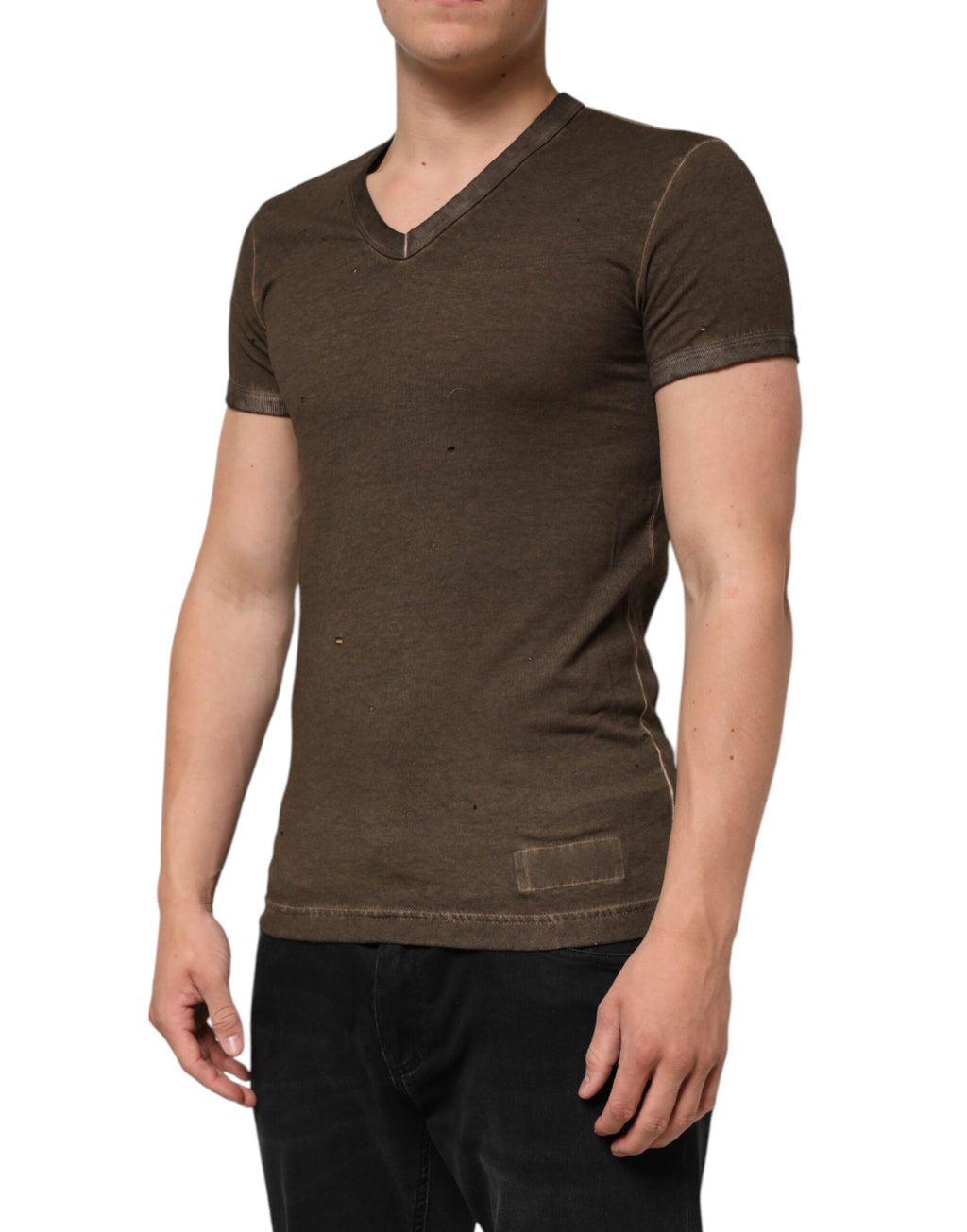 T-shirt homme Dolce & Gabbana en coton marron foncé avec logo déchiré et style tattered, design moderne et tendance.
