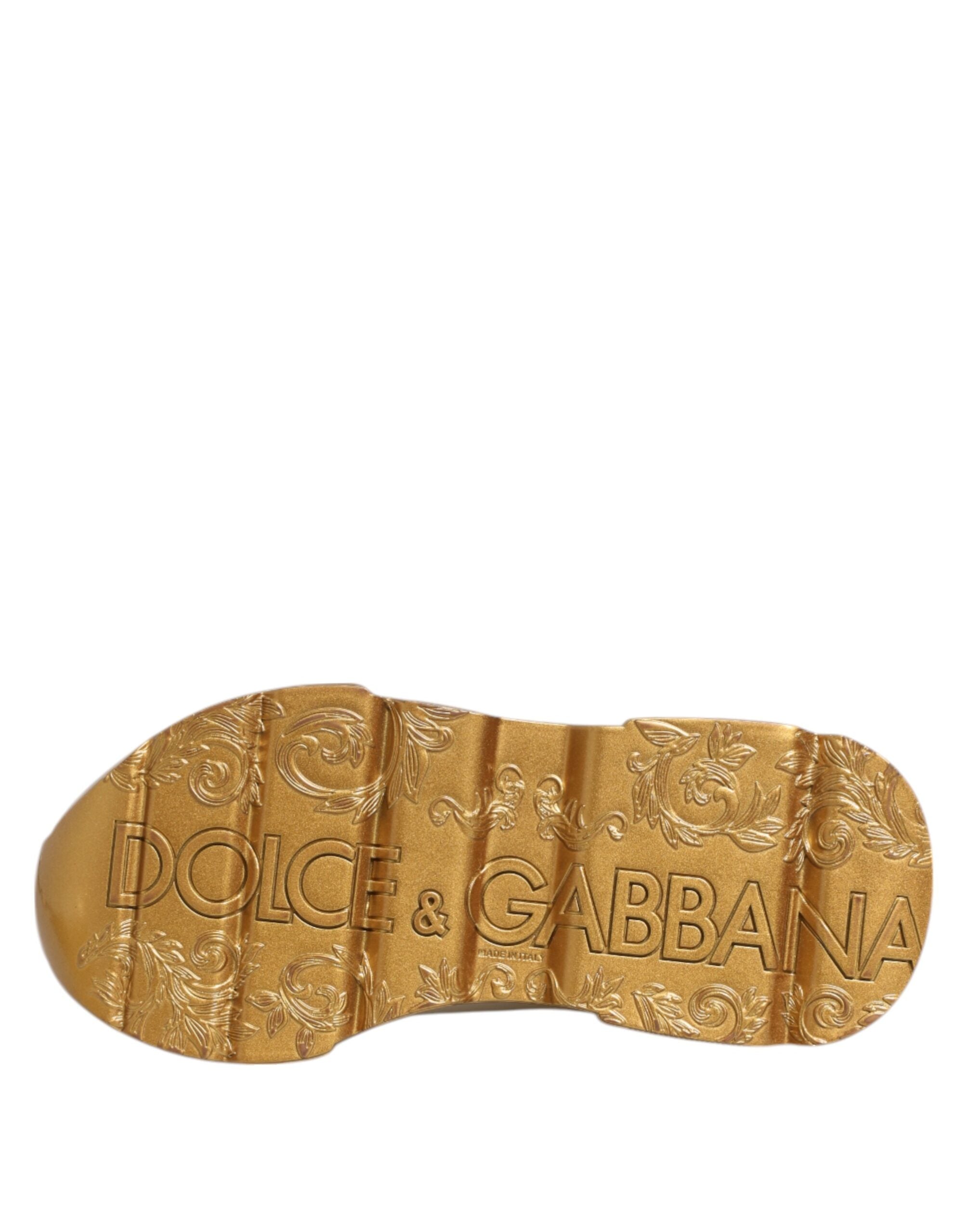 Chaussures femmes Dolce & Gabbana DAYMASTER en cuir blanc et or, baskets élégantes avec détails dorés.
