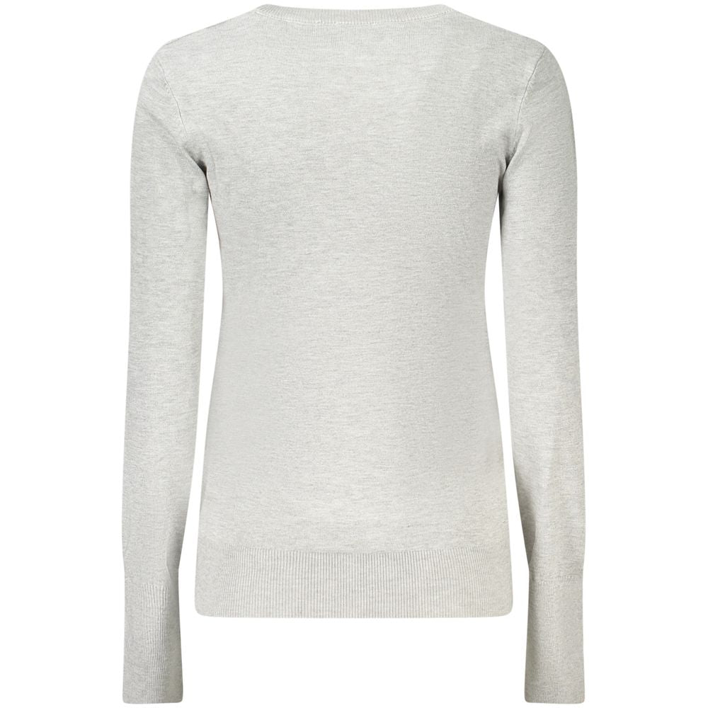 Pull en viscose gris pour femme Guess Jeans, col rond, manches longues et coupe décontractée.