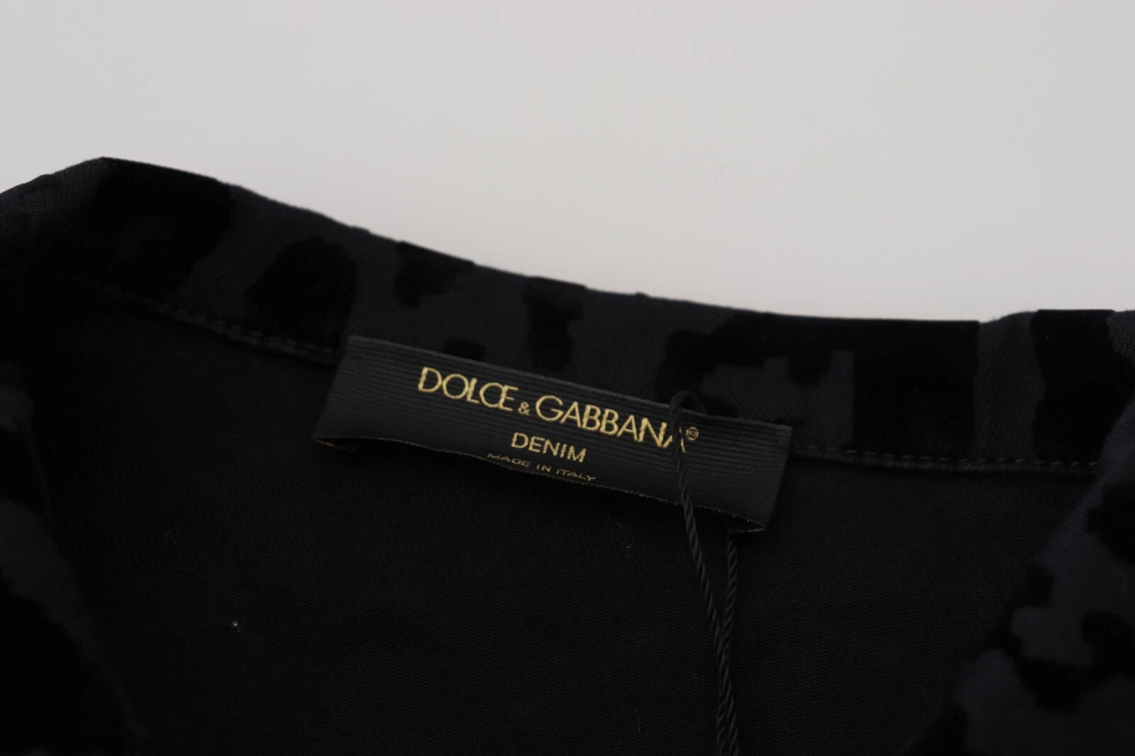 Veste en denim noir à manches longues Dolce & Gabbana avec motif léopard en coton.