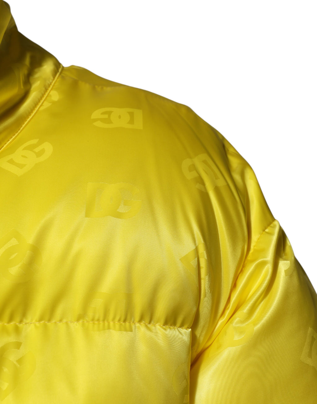 Veste bomber homme Dolce & Gabbana en nylon jaune avec logo, matelassée et coupe moderne.
