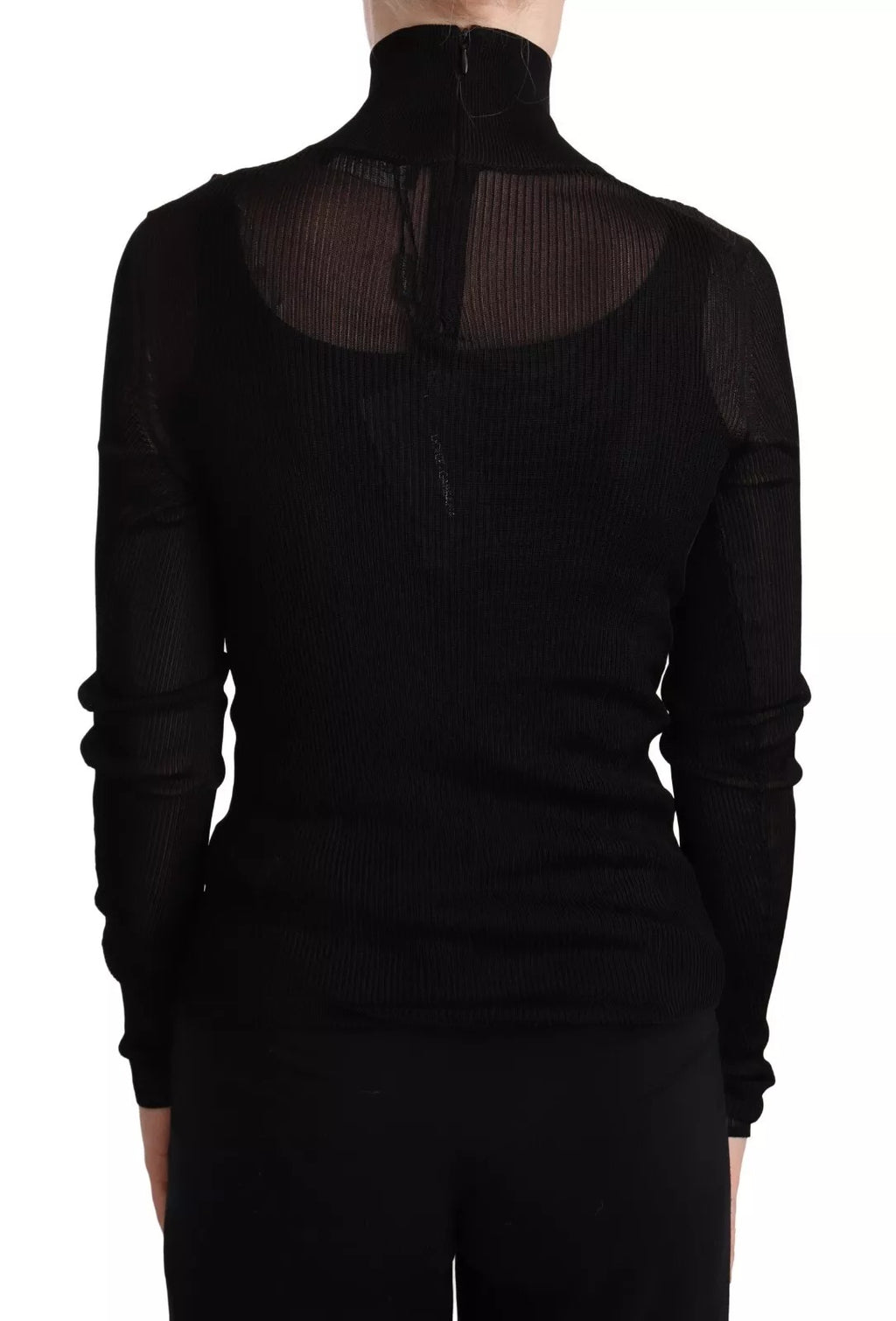 Pull noir ajusté Dolce & Gabbana avec col roulé en maille fine, porté sur mannequin.