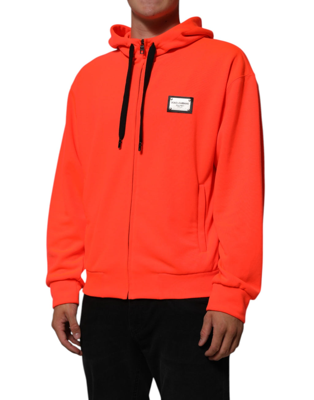 Sweat à capuche en polyester rouge fluorescent avec logo Dolce & Gabbana, patch décoratif, pour un style tendance et audacieux.