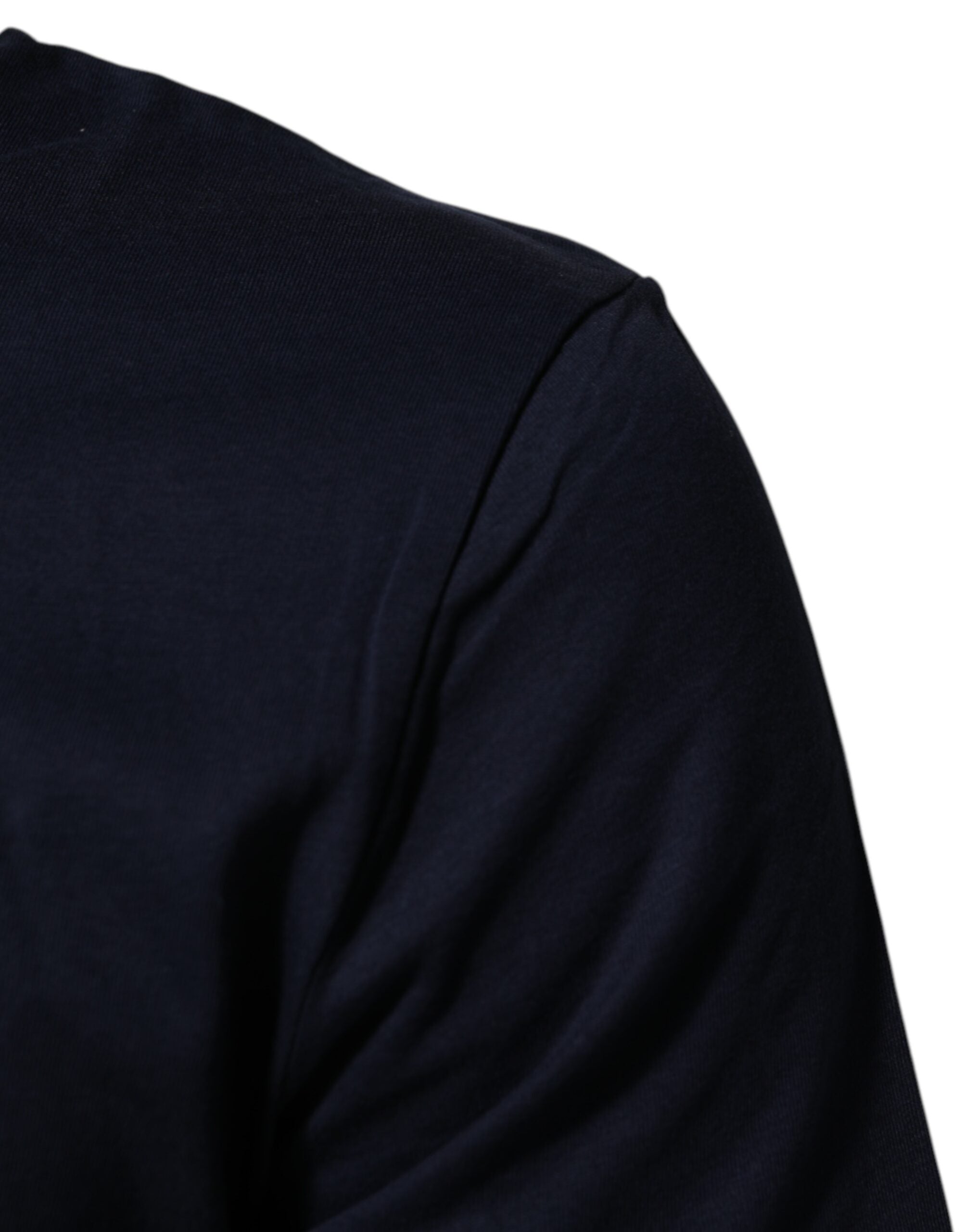 T-shirt pour homme Dolce & Gabbana en coton bleu foncé avec logo DG imprimé, coupe classique et style élégant.
