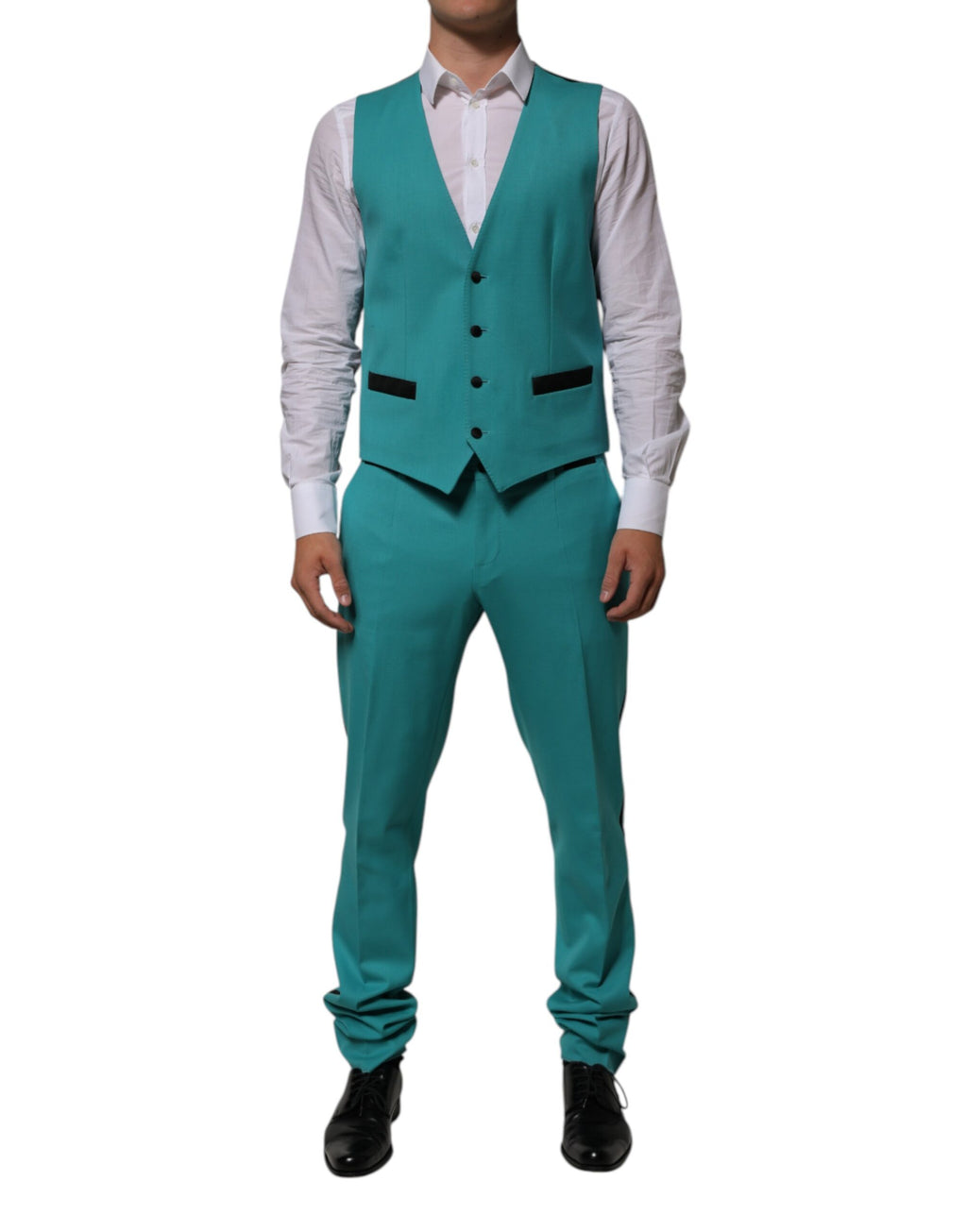 Costume en laine et soie Dolce & Gabbana Cyan, trois pièces, style Sicilia, détail élégant visible sur l'image.