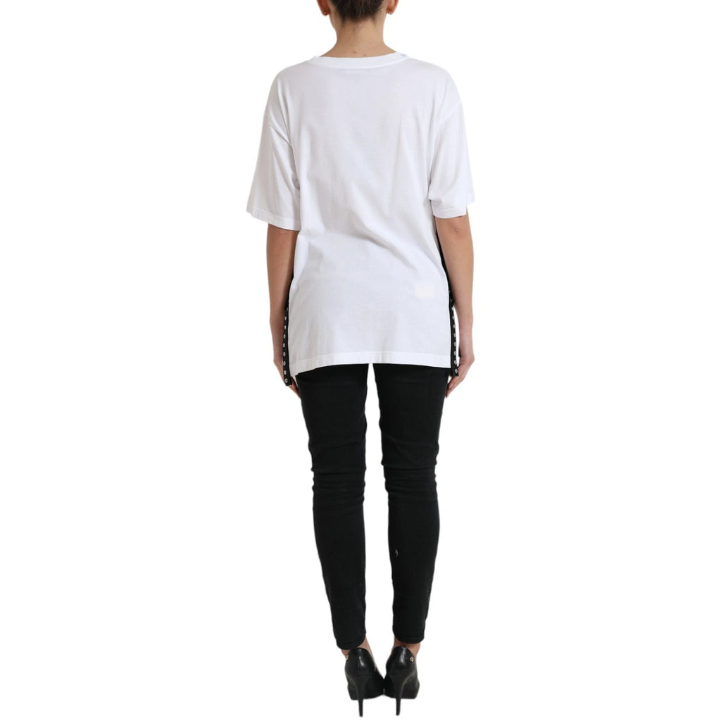 T-shirt Dolce & Gabbana en coton blanc avec logo de mode 2000 et impression graphique, vue de face.