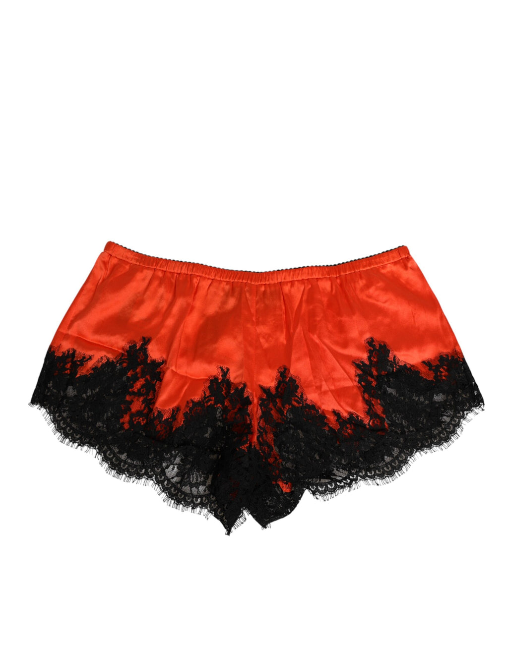 Shorts en satin de soie rouge avec dentelle de Dolce & Gabbana, sous-vêtements élégants et confortables.