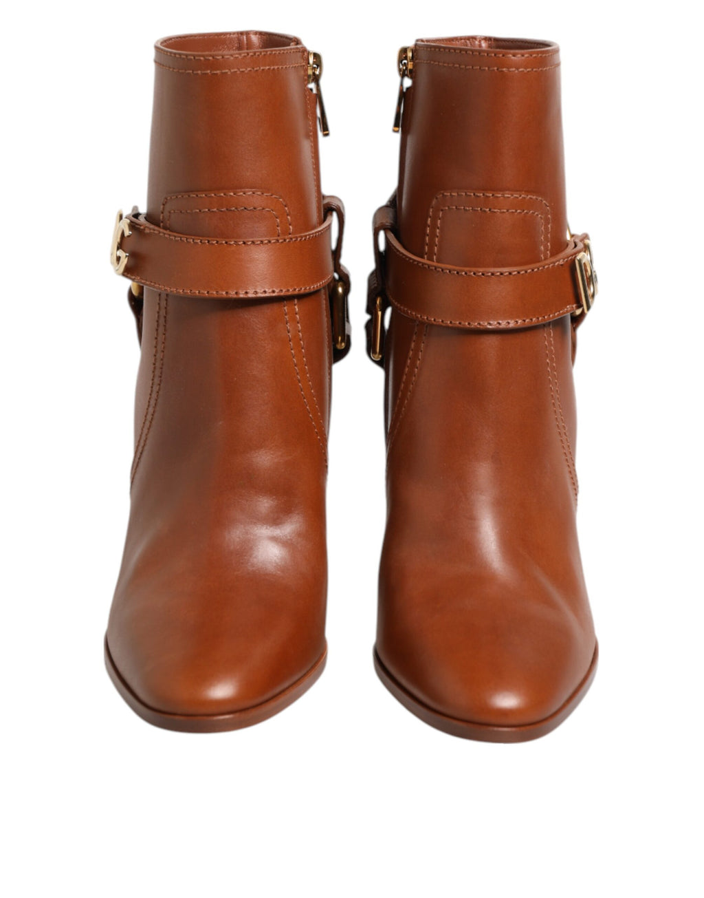 Bottes ankle en cuir marron Dolce & Gabbana avec boucle logo DG, chaussures élégantes et sophistiquées.