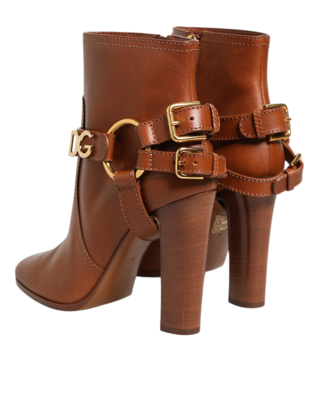Bottes ankle en cuir marron Dolce & Gabbana avec boucle logo DG, chaussures élégantes et tendance.