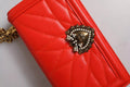 Étui en cuir rouge Dolce & Gabbana Devotion Crossbody pour iPhone 11 Pro, design matelassé élégant et pratique.