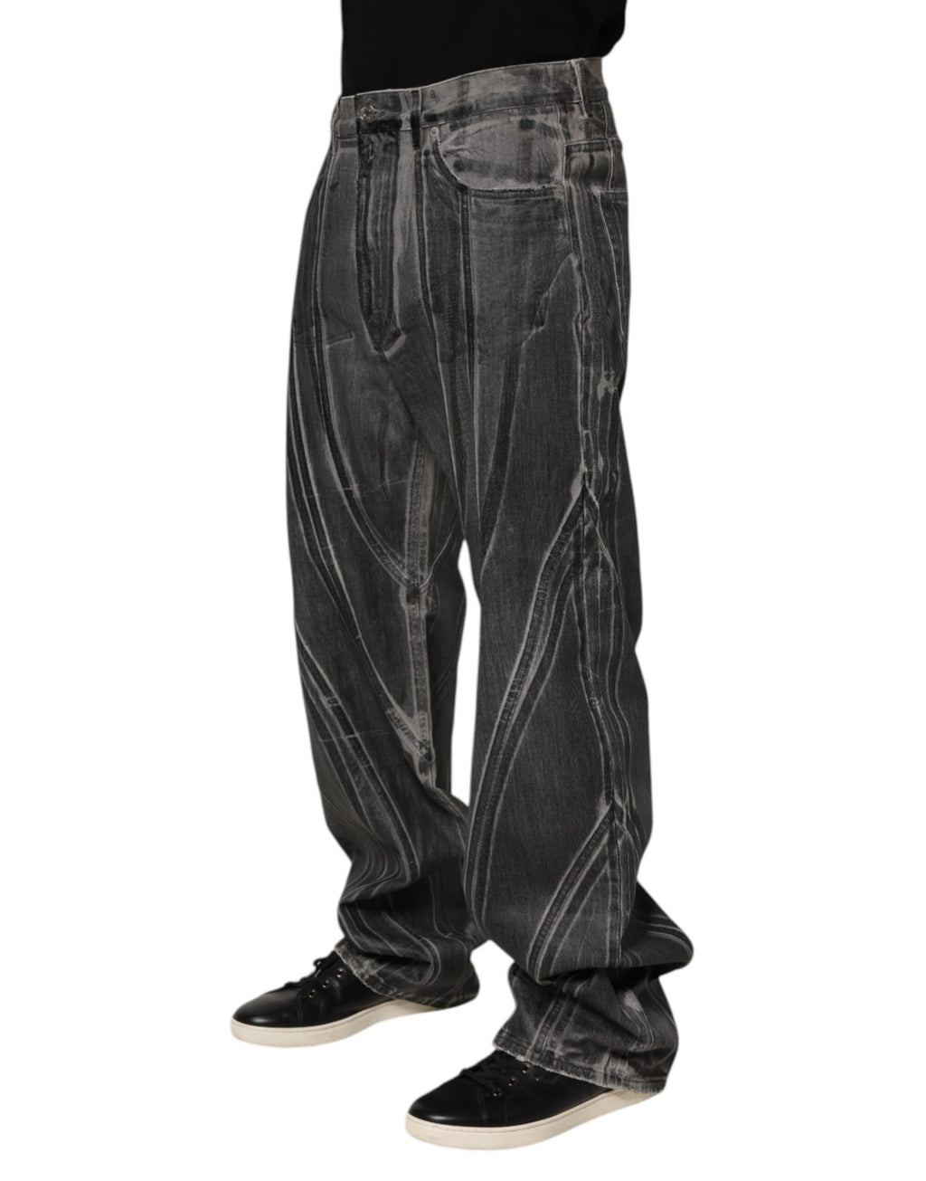 Pantalons en jean Dolce & Gabbana à imprimé graphique noir et gris, style décontracté et tendance.