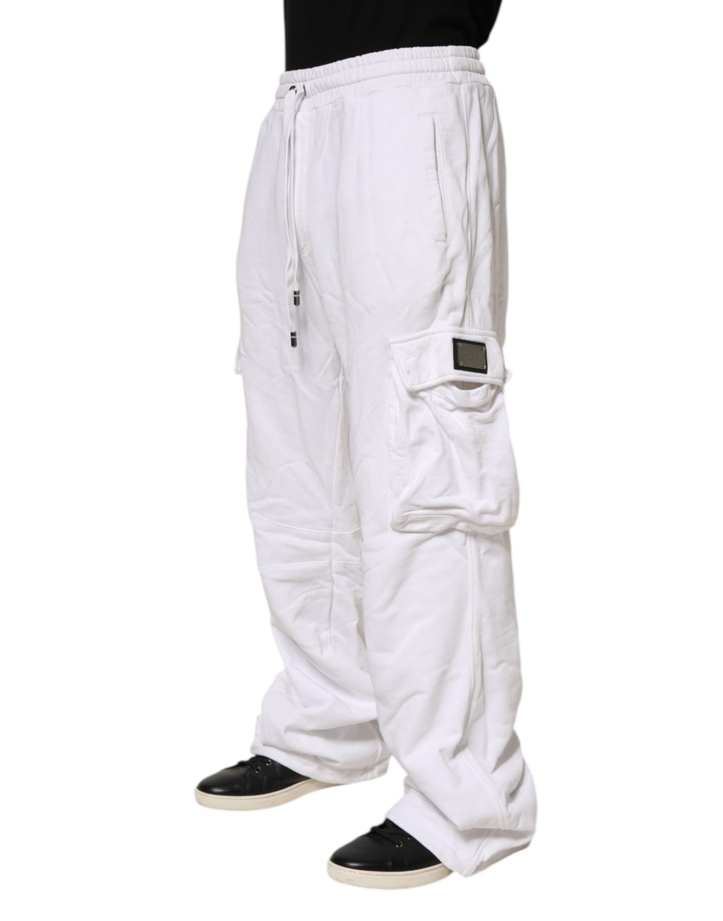 Pantalon cargo en coton blanc Dolce & Gabbana avec logo brodé, style décontracté et détails modernes.