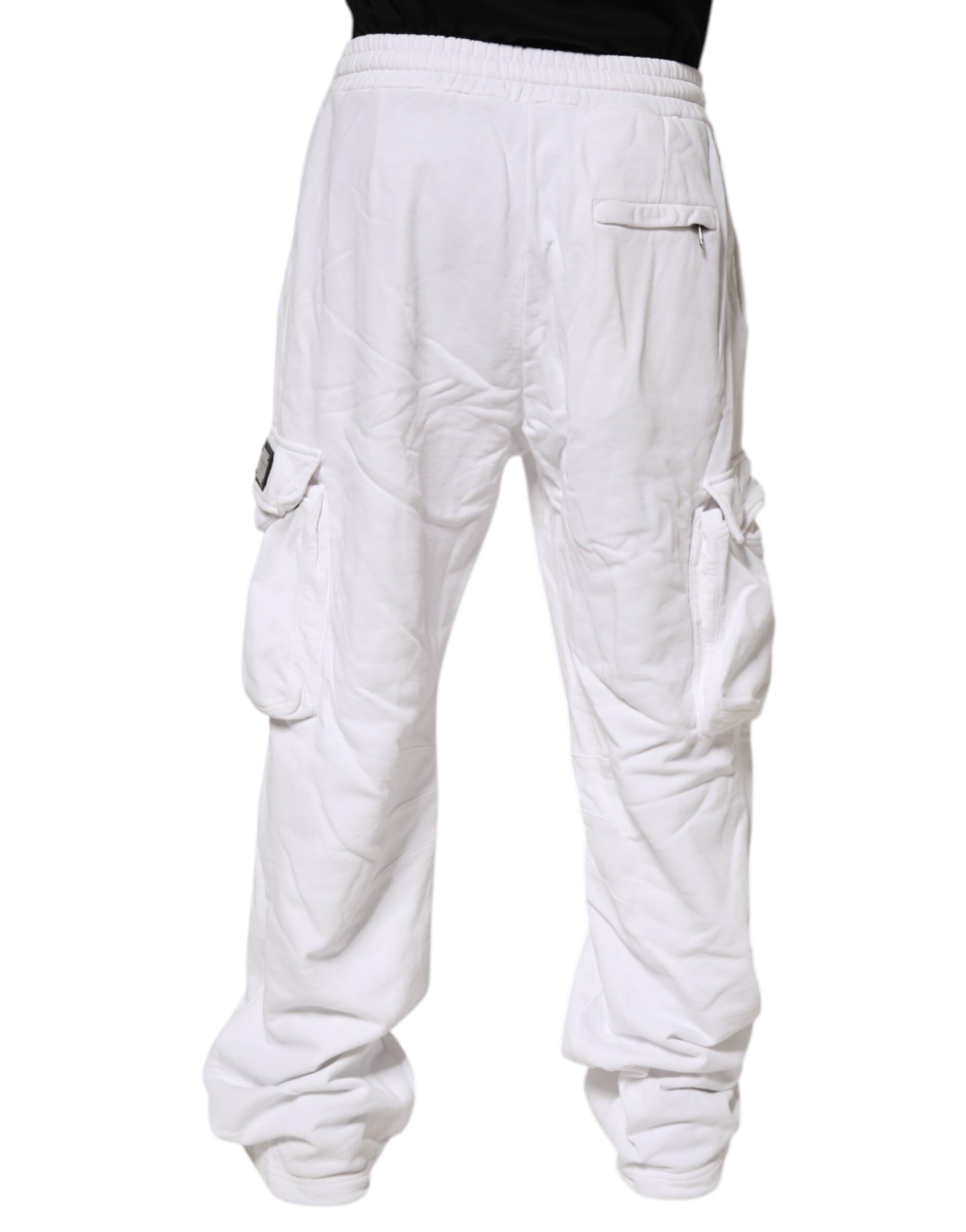 Pantalon cargo en coton blanc Dolce & Gabbana avec patch logo, détails modernes et style décontracté.