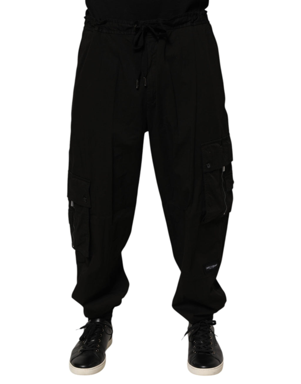 Pantalons joggers cargo en coton noir de Dolce & Gabbana, style décontracté avec poches latérales et logo discret.