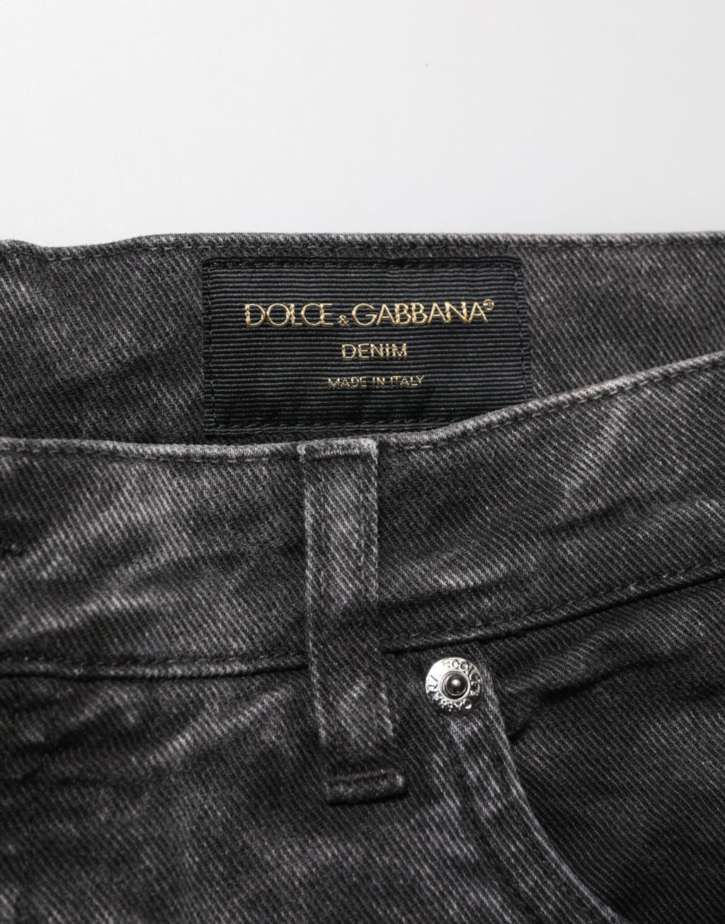 Shorts bermuda en coton noir pour homme de Dolce & Gabbana, taille mi-haute, denim, style décontracté.