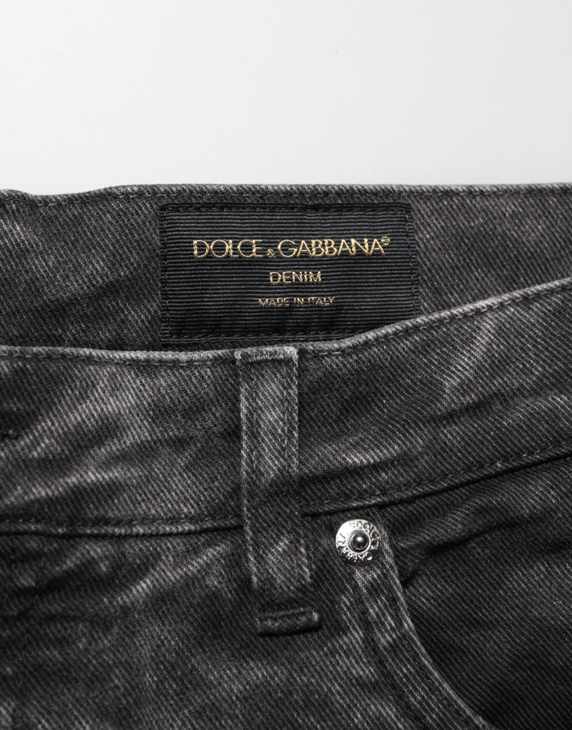 Shorts bermuda en coton noir pour homme de Dolce & Gabbana, taille mi-haute, denim, style décontracté.
