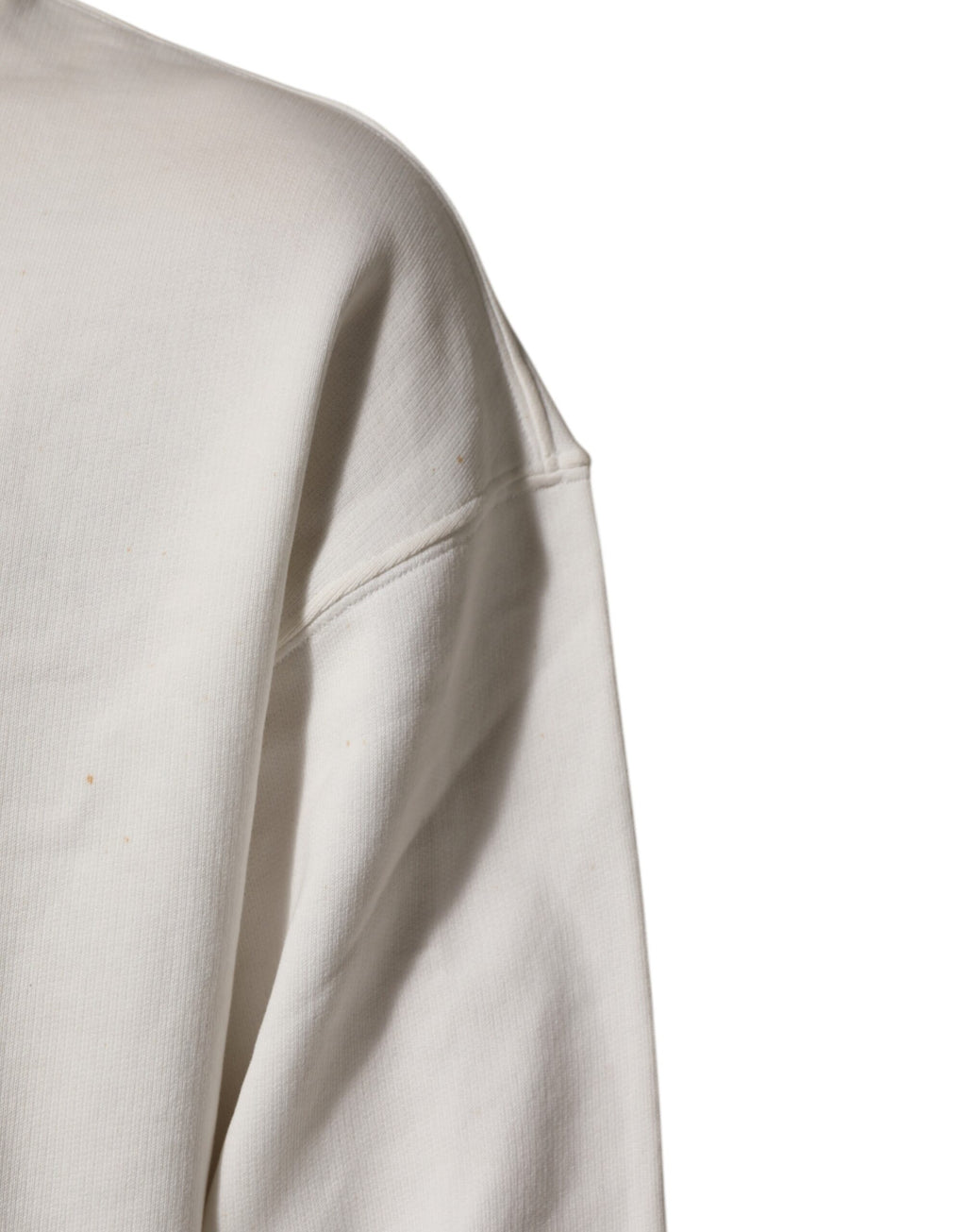 Sweatshirt blanc Dolce & Gabbana avec logo DG, col rond, design décontracté et élégant, vue de face.