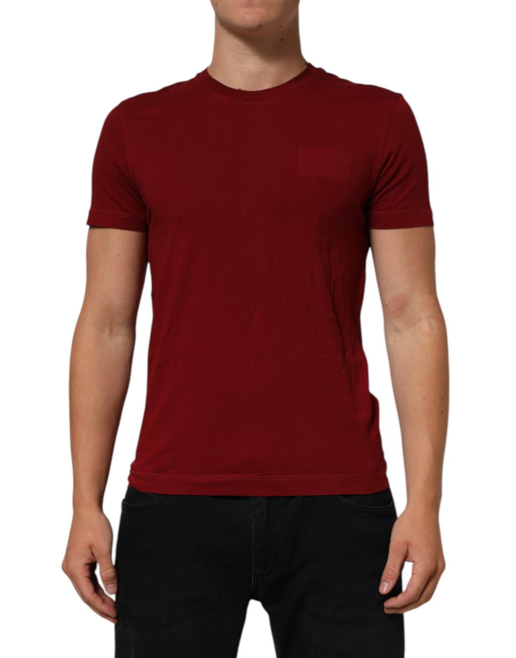 T-shirt à manches courtes Dolce & Gabbana logo rouge bourgogne, col rond, tissu en coton, vue de face.