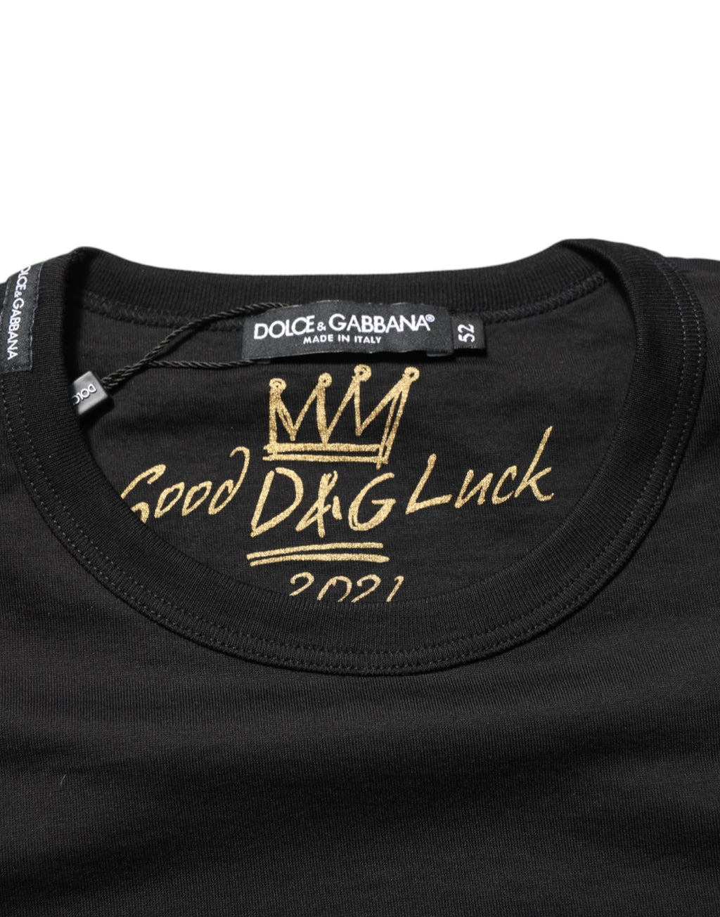 T-shirt en coton noir Dolce & Gabbana Goodluck 2021 à col rond, vue de face, détails du design visible.