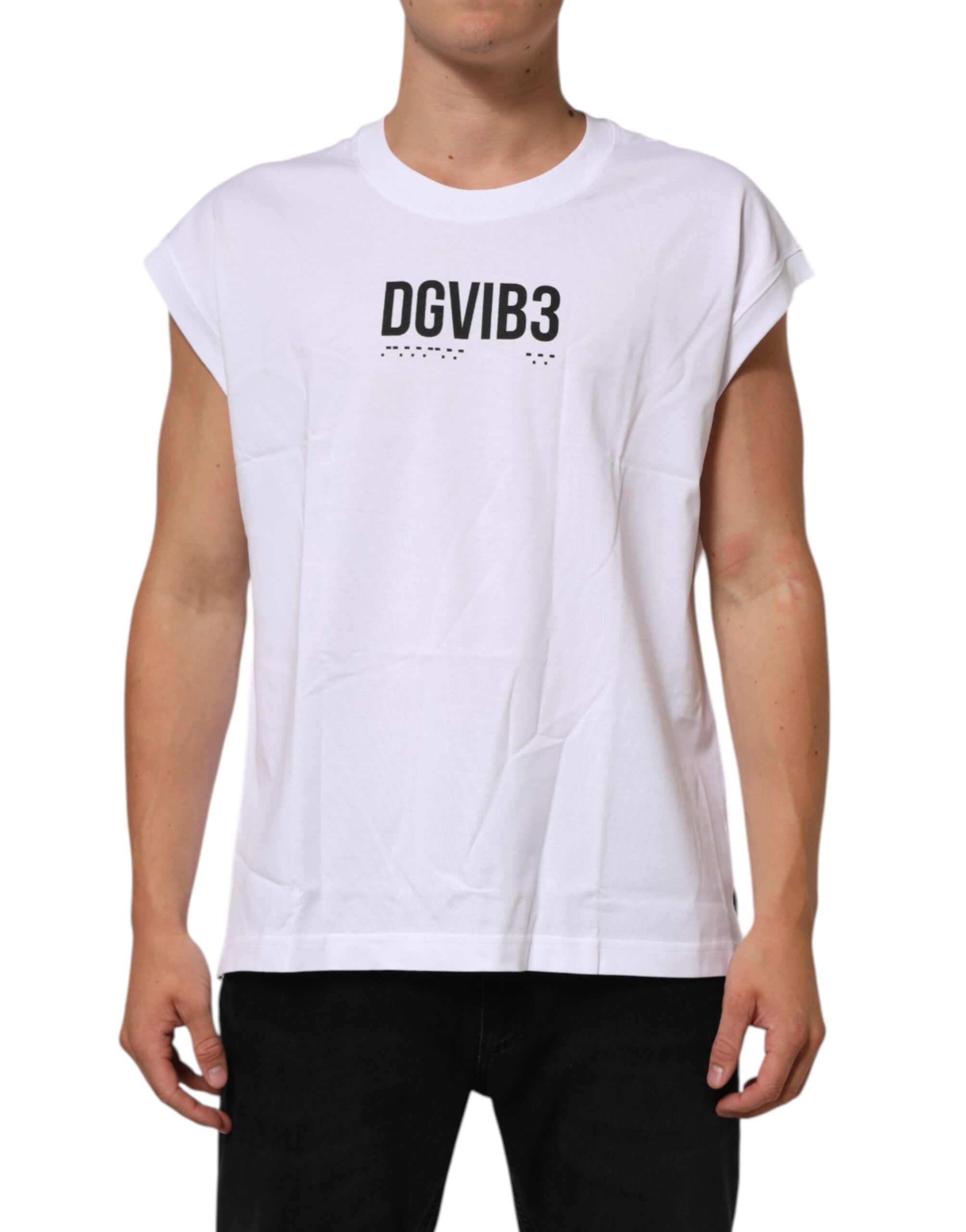 T-shirt sans manches en coton blanc Dolce & Gabbana avec motif imprimé, vue de face, style décontracté et élégant.