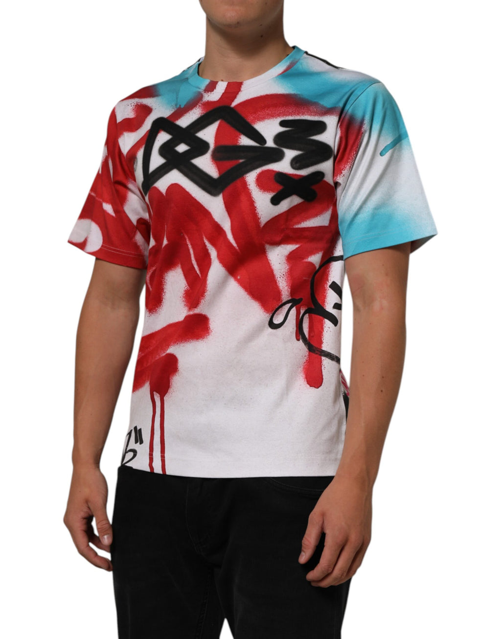T-shirt blanc Dolce & Gabbana à col rond avec motif graffiti, manches courtes et style décontracté.