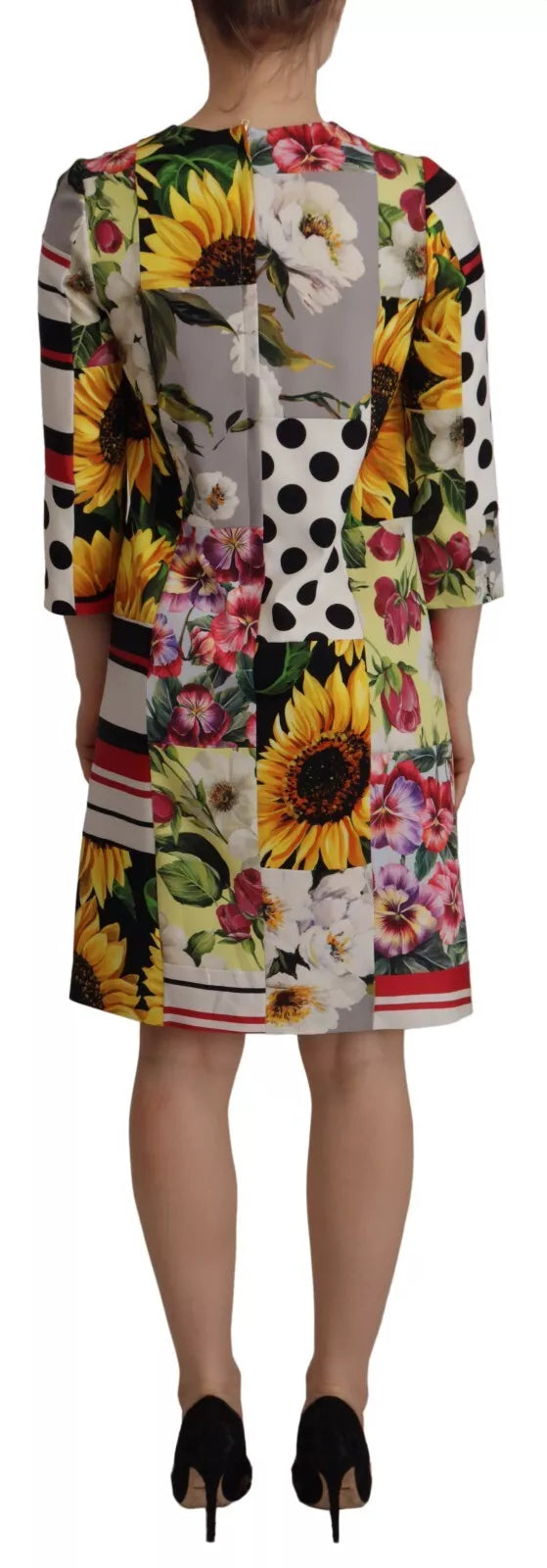 Robe shift en soie à motifs floraux multicolores avec patchwork, Dolce & Gabbana, élégante et sophistiquée.