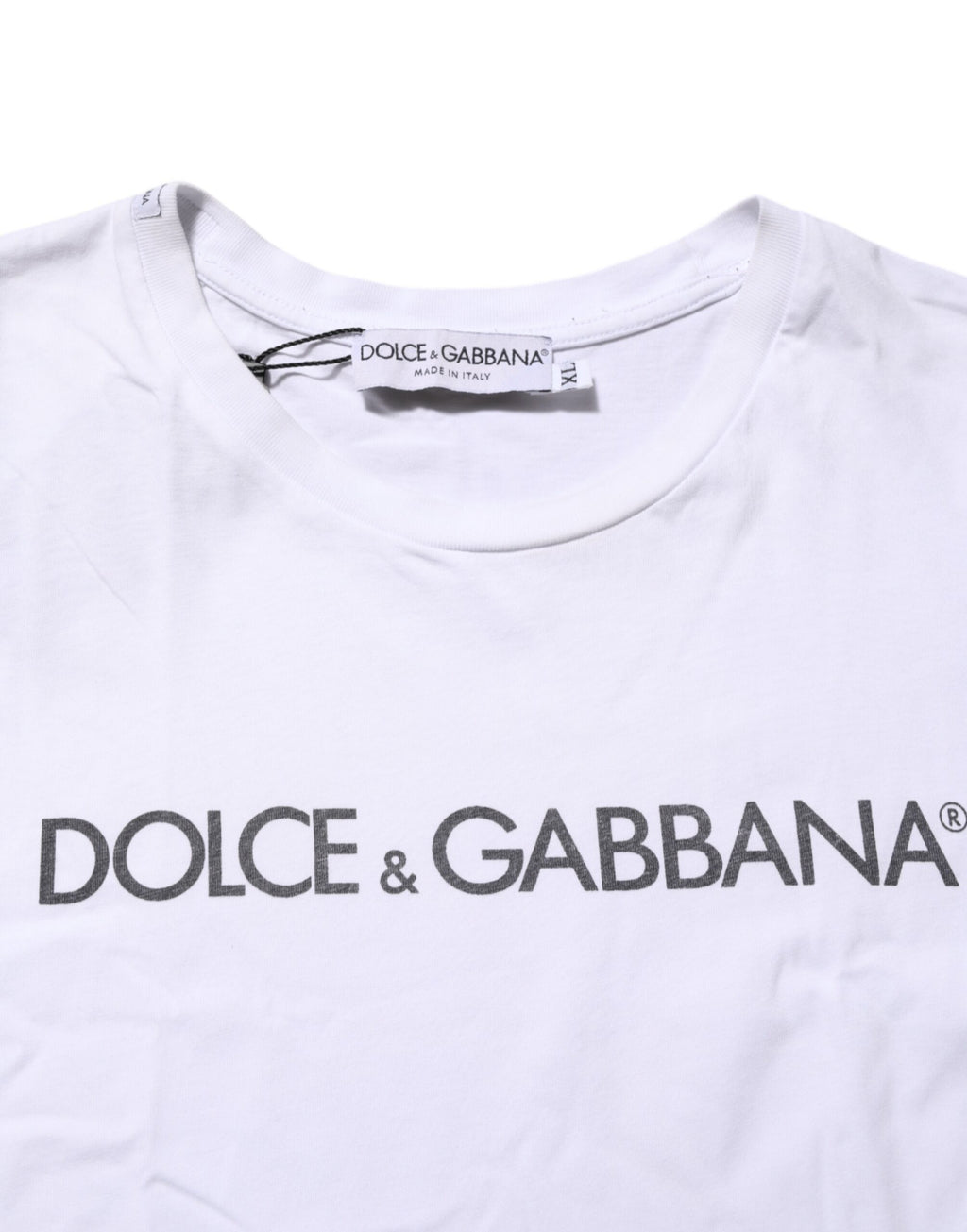 T-shirt en coton blanc avec logo imprimé de Dolce & Gabbana, col rond, style décontracté et moderne.