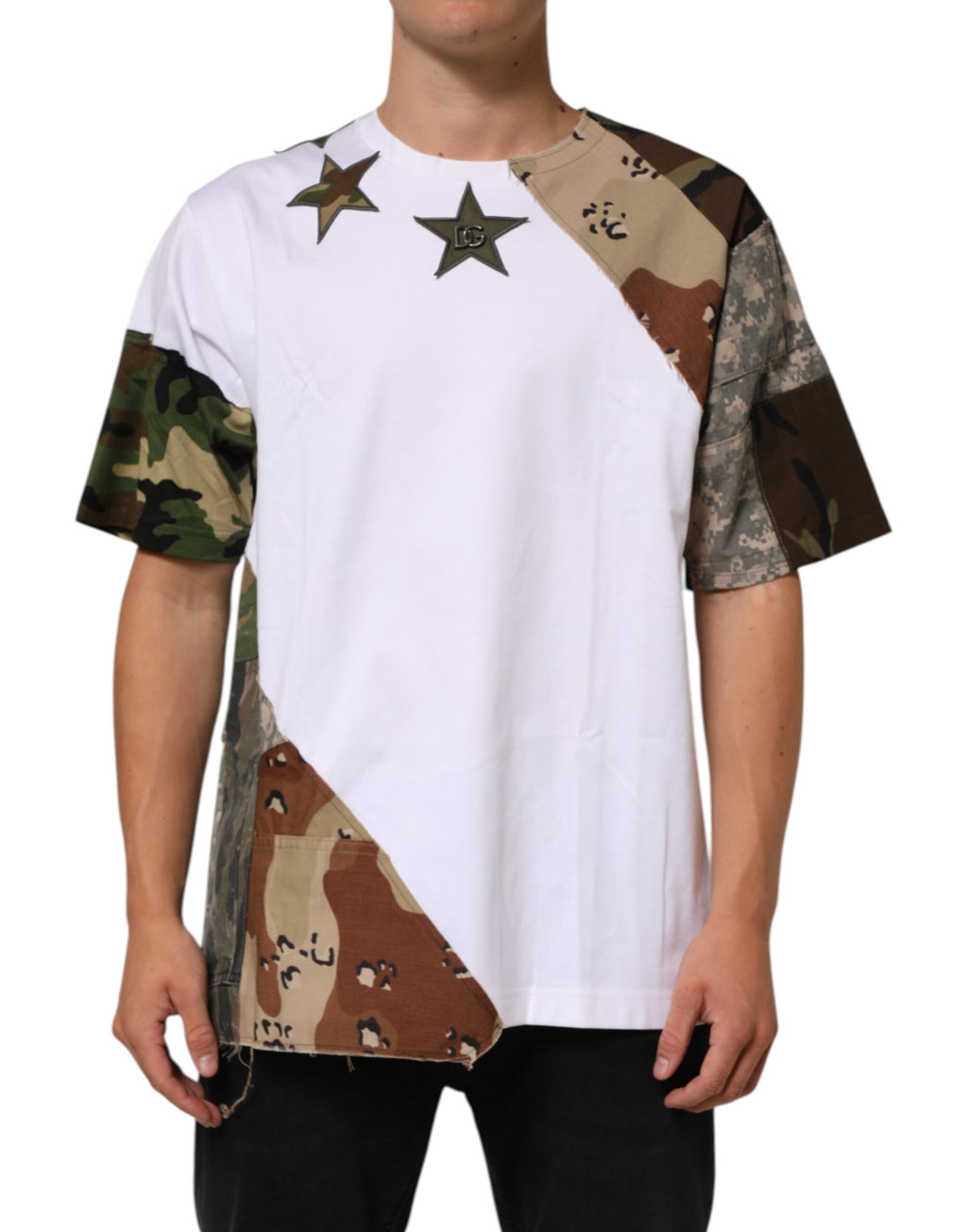T-shirt blanc camouflage en coton pour homme de Dolce & Gabbana avec motif patchwork visible sur le devant.