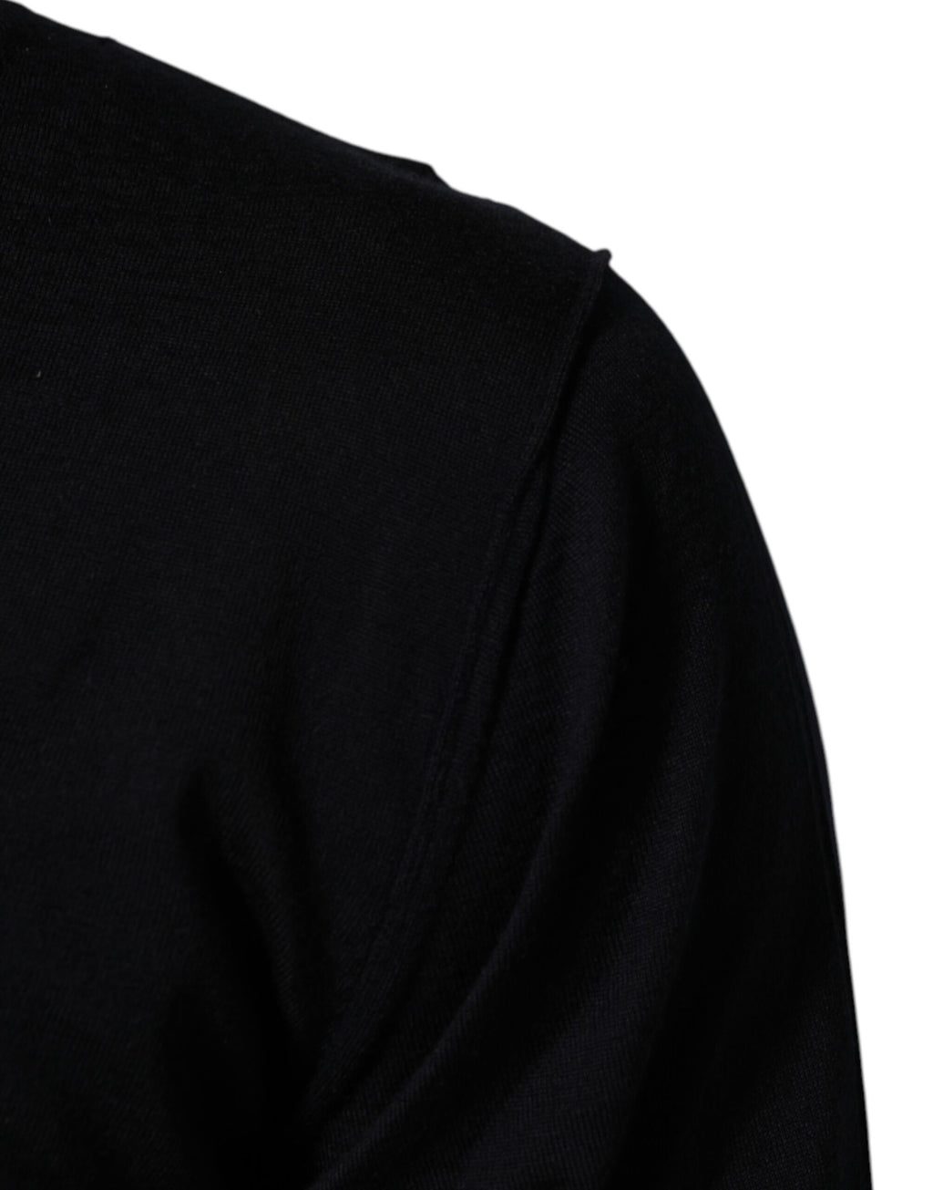 Pull en cachemire noir Dolce & Gabbana à col en V, pull-over élégant et chaud, doux au toucher et idéal pour l'automne.