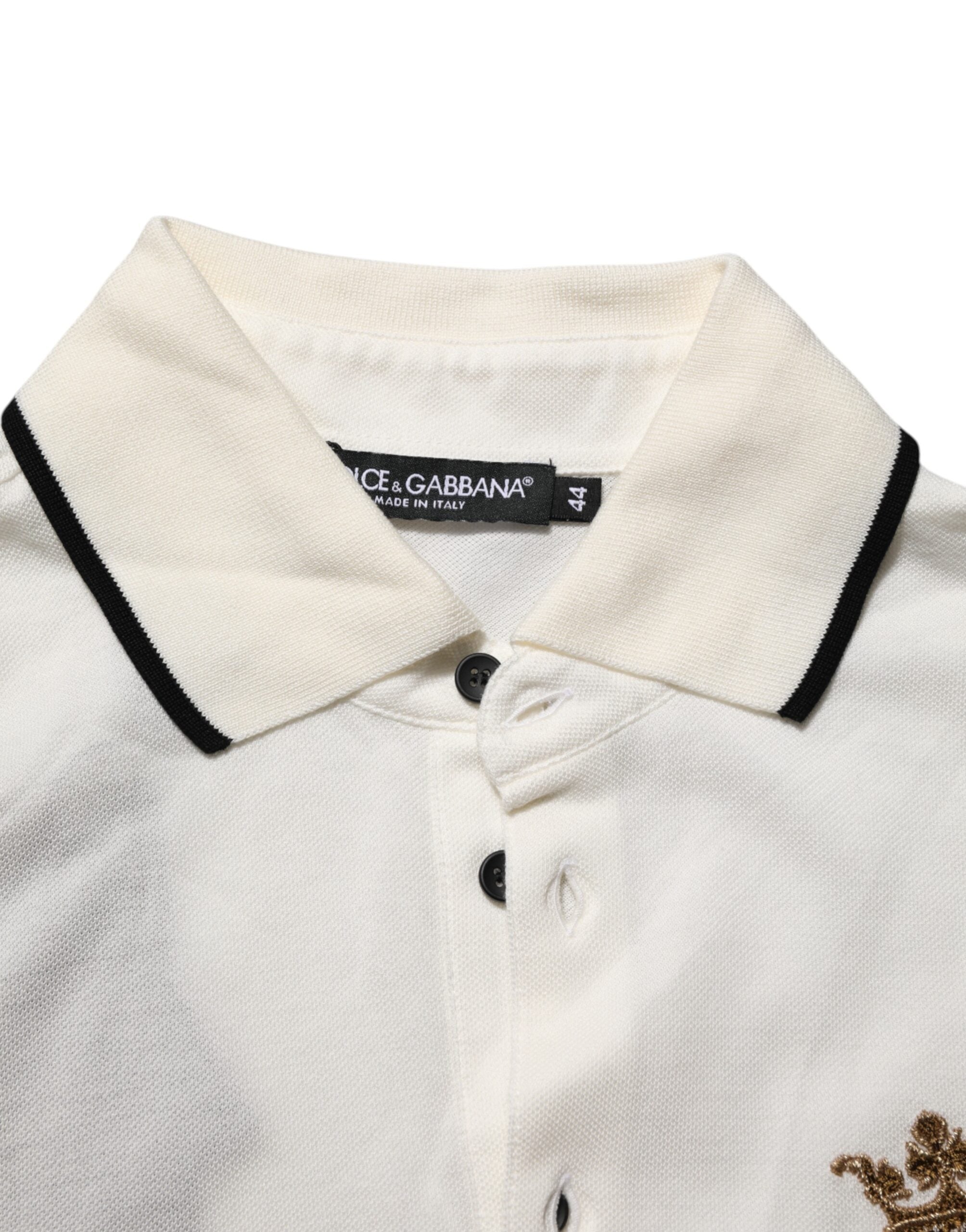 T-shirt polo en coton blanc Dolce & Gabbana avec broderie du logo Dolce & Gabbana, détails élégants et look décontracté.