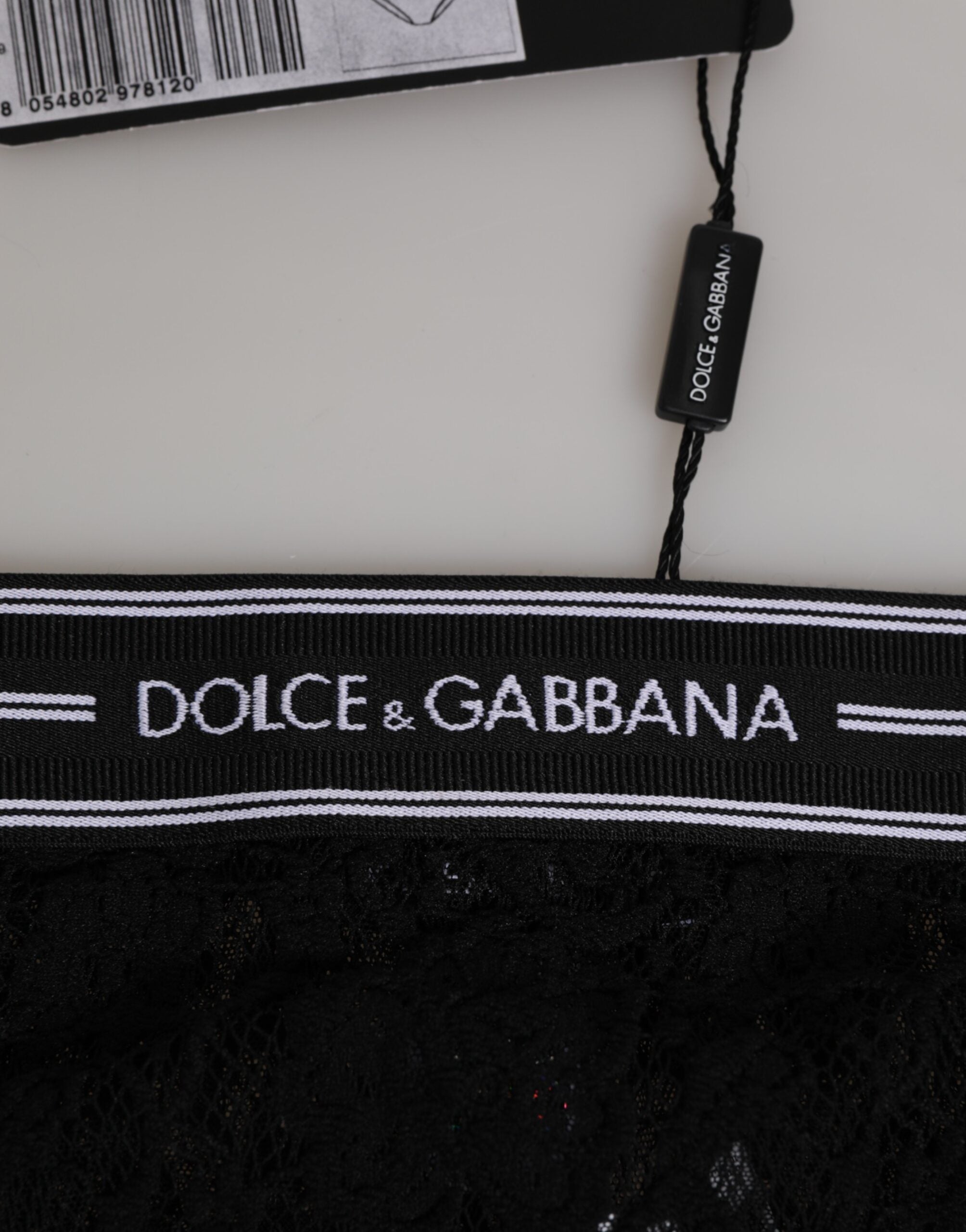 Culotte noire en dentelle Dolce & Gabbana avec logo à la taille, sous-vêtements élégants et raffinés.