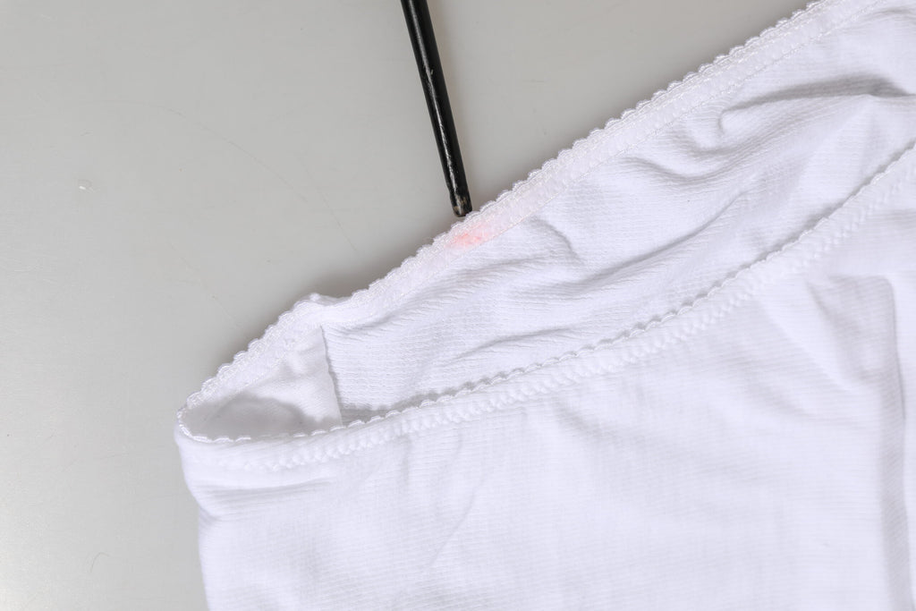 Culotte blanche en coton stretch à taille haute de Dolce & Gabbana, sous-vêtements élégants et confortables pour femme