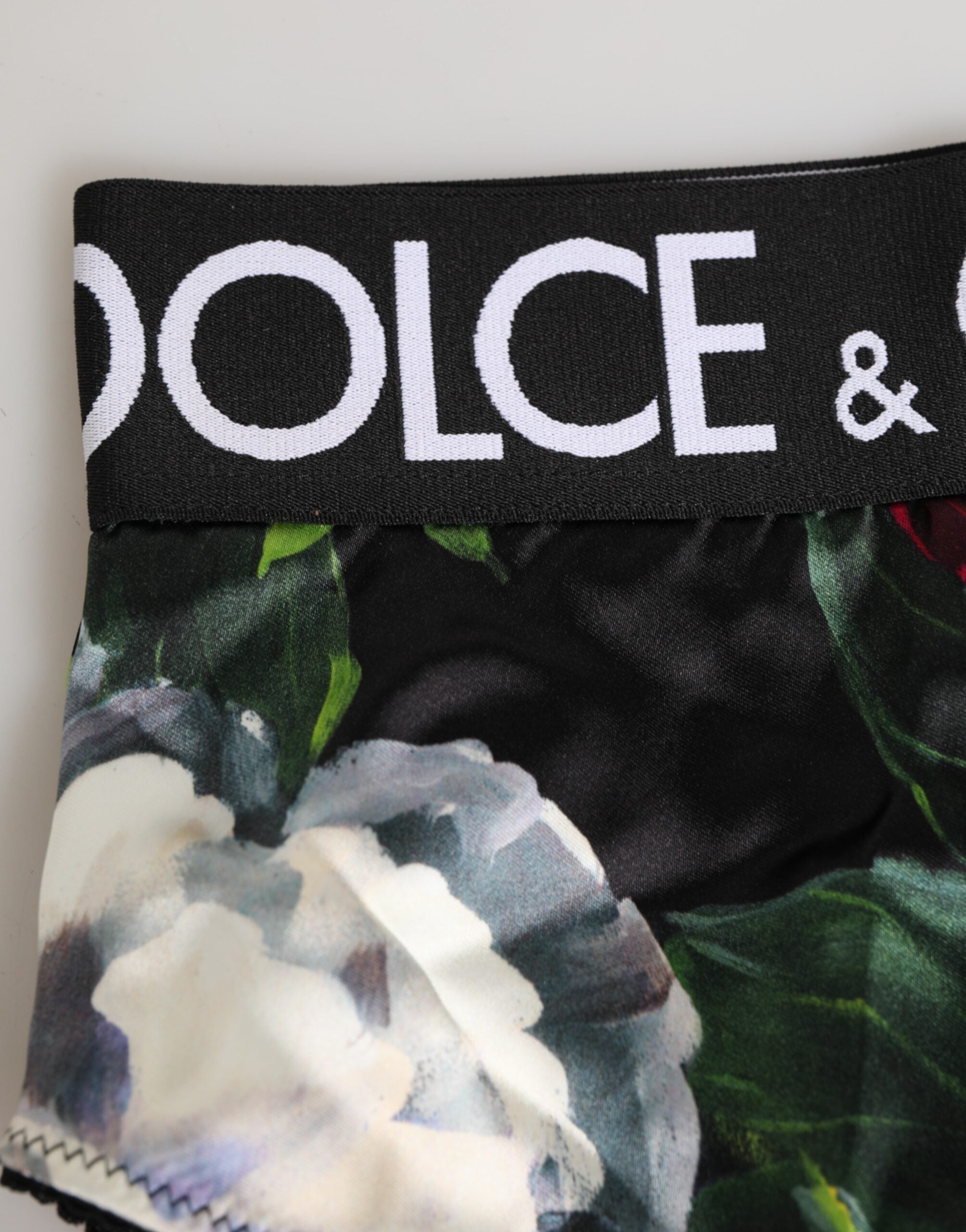 Culotte noire Dolce & Gabbana à imprimé floral, taille haute, sous-vêtements élégants et confortables.