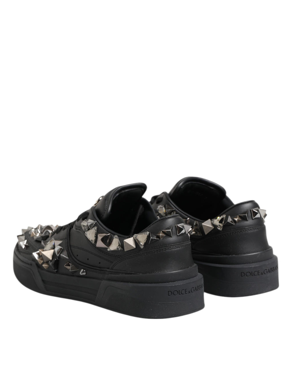 Chaussures sneakers pour hommes Dolce & Gabbana Portofino noires avec clous, vue de face.