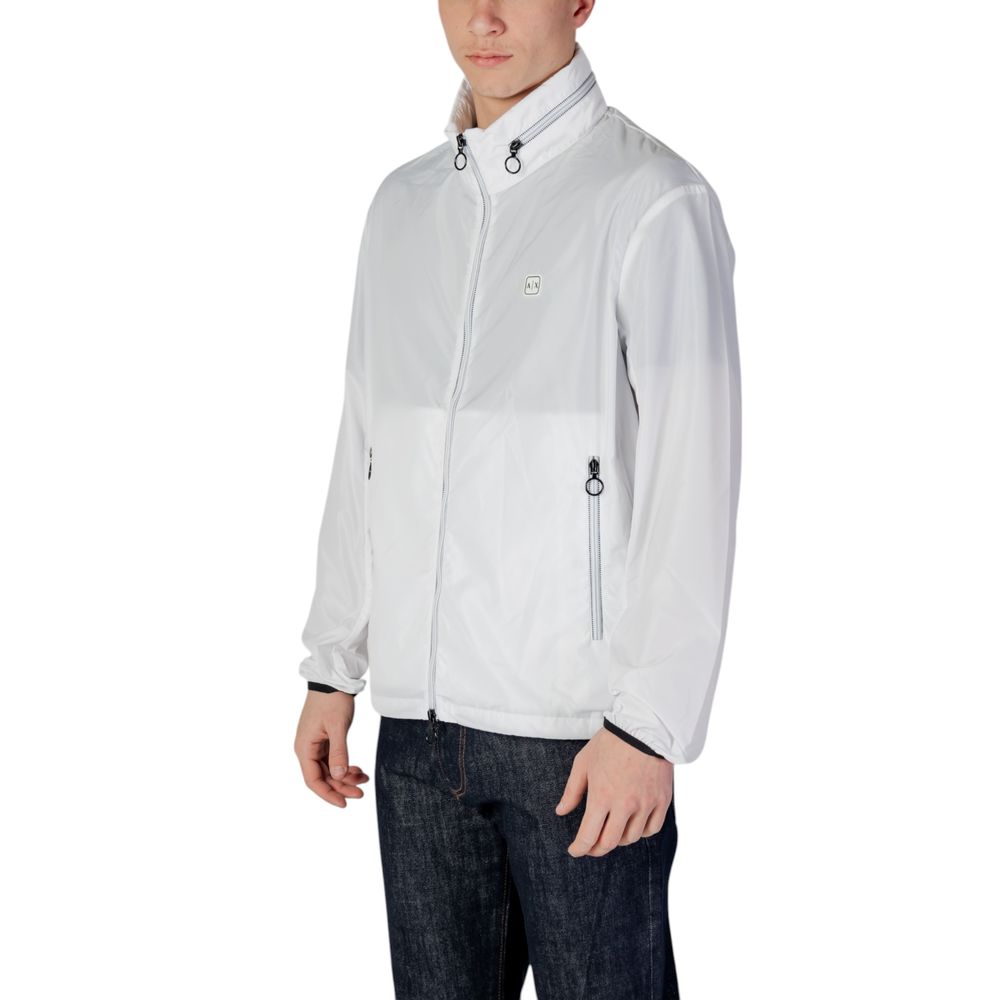 Veste en polyester blanche Armani Exchange, coupe légère et moderne, visible avec fermeture éclair et col montant.