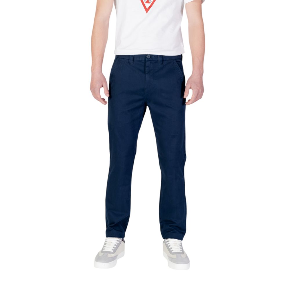 Jeans skinny Tommy Hilfiger en coton bleu pour homme, coupe ajustée et design classique visible sur l'image.